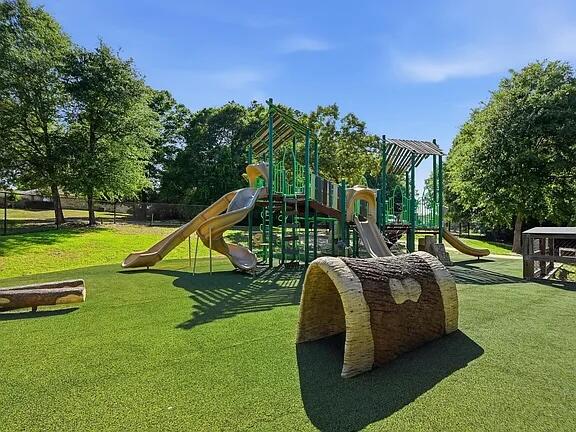 SILVER OAKS PH 2 - Residential
