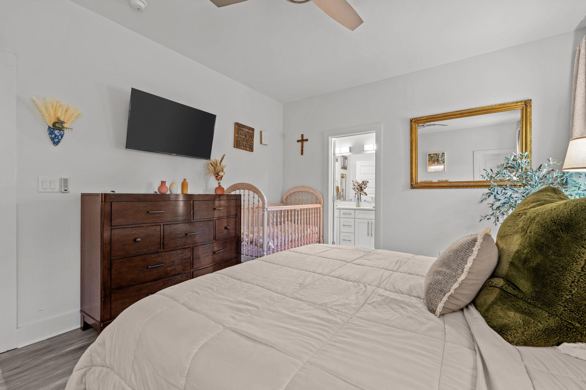OAKWOOD HILLS - Residential
