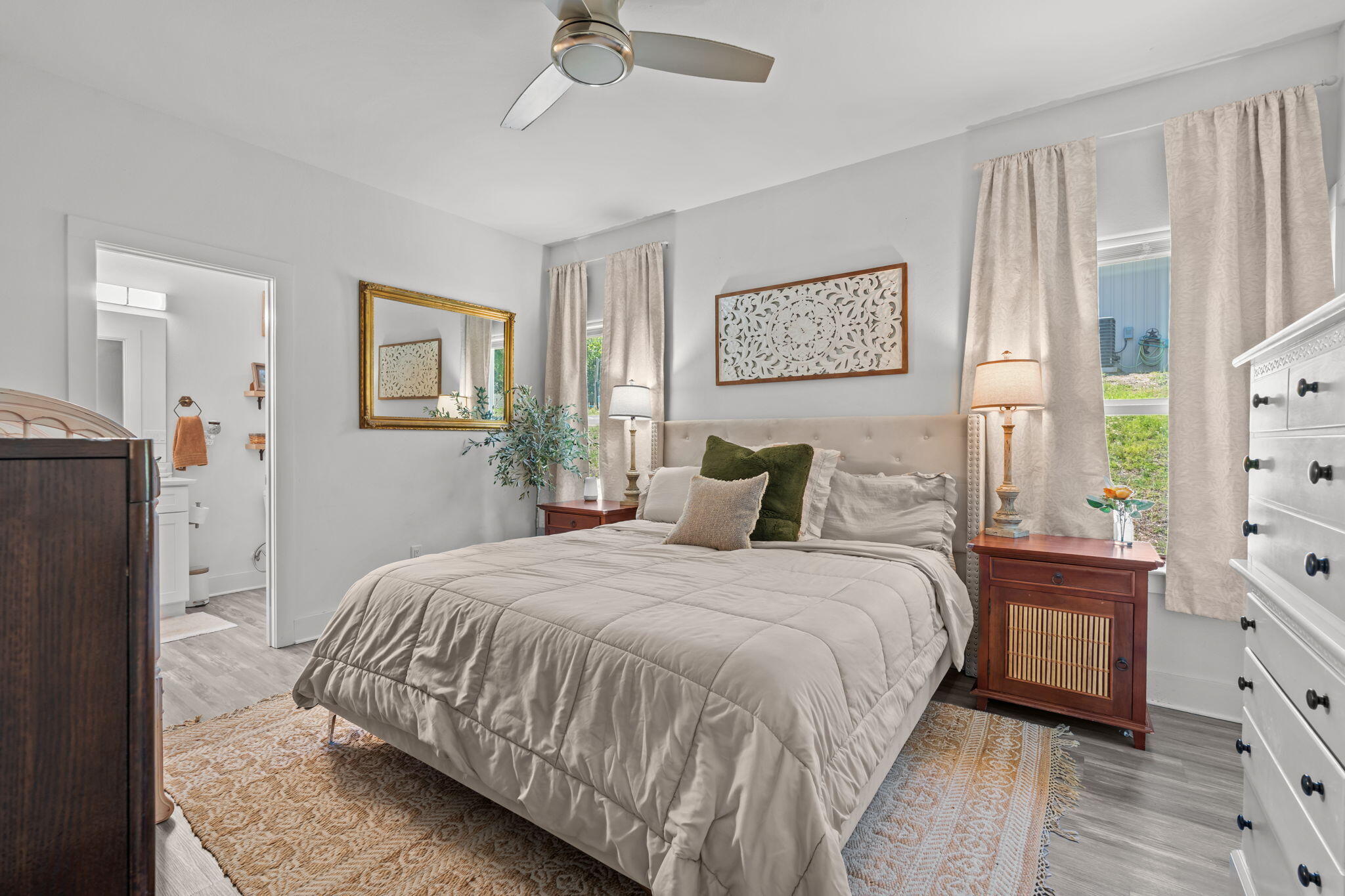 OAKWOOD HILLS - Residential