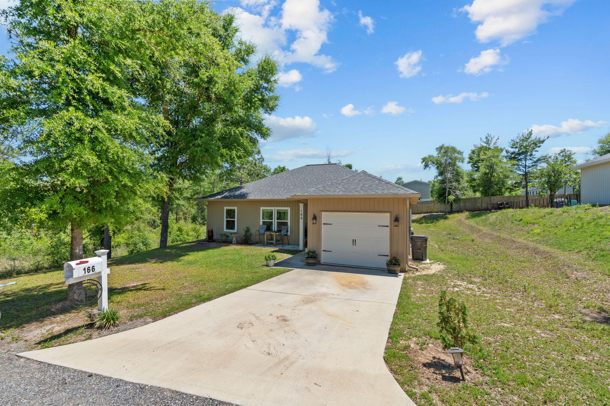 OAKWOOD HILLS - Residential