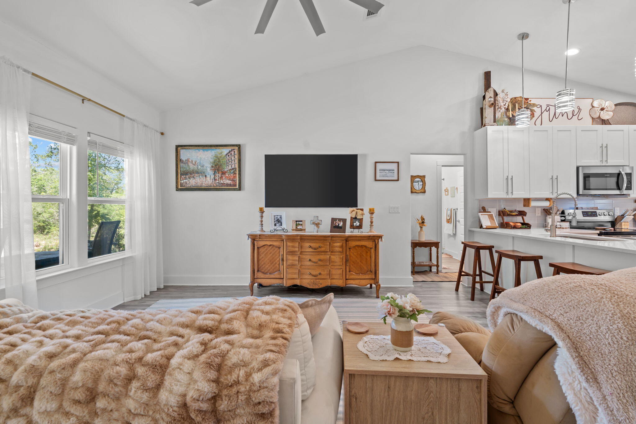 OAKWOOD HILLS - Residential