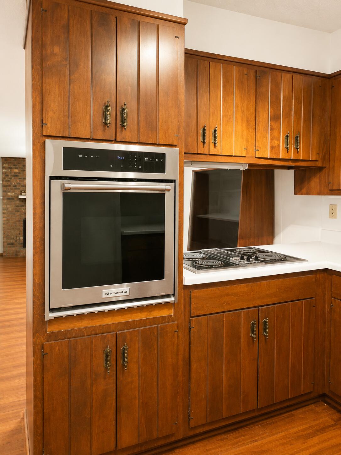 PINE SHORES - Residential