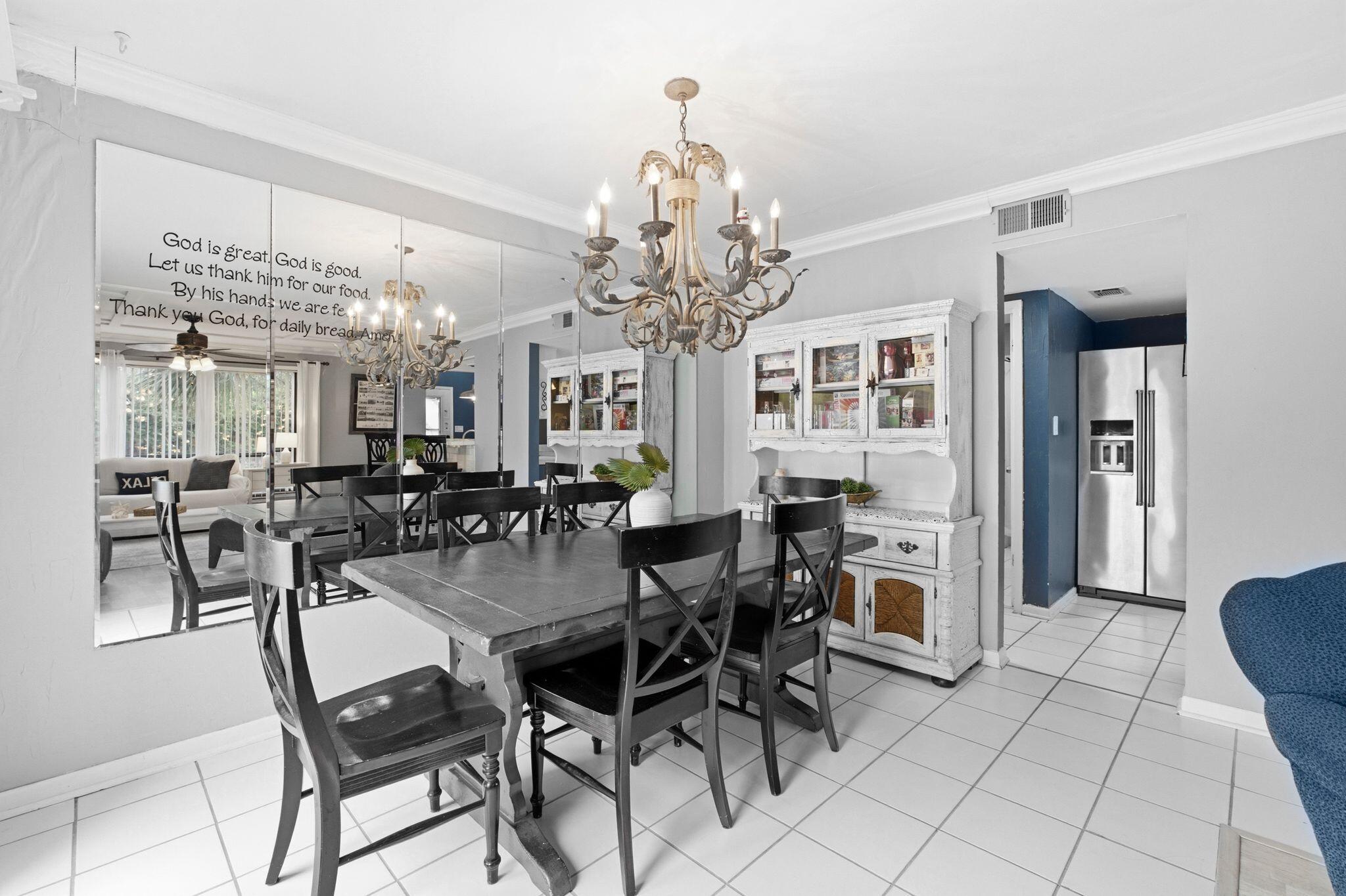MANOR SHORES 1ST ADDN - Residential