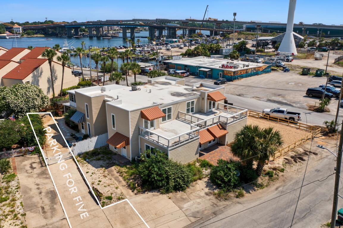 MANOR SHORES 1ST ADDN - Residential