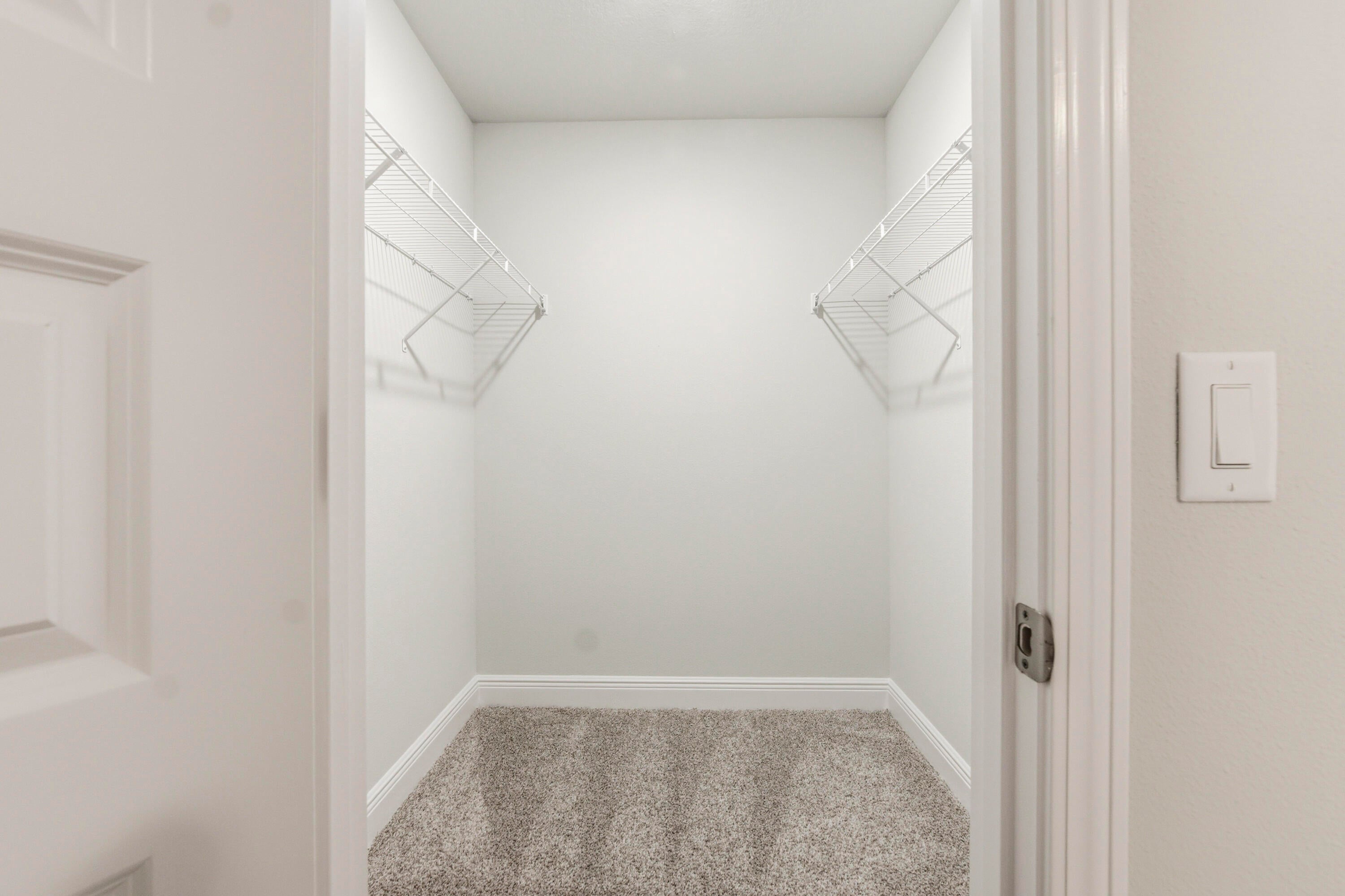 OAKWOOD HILLS UNIT 3 - Residential