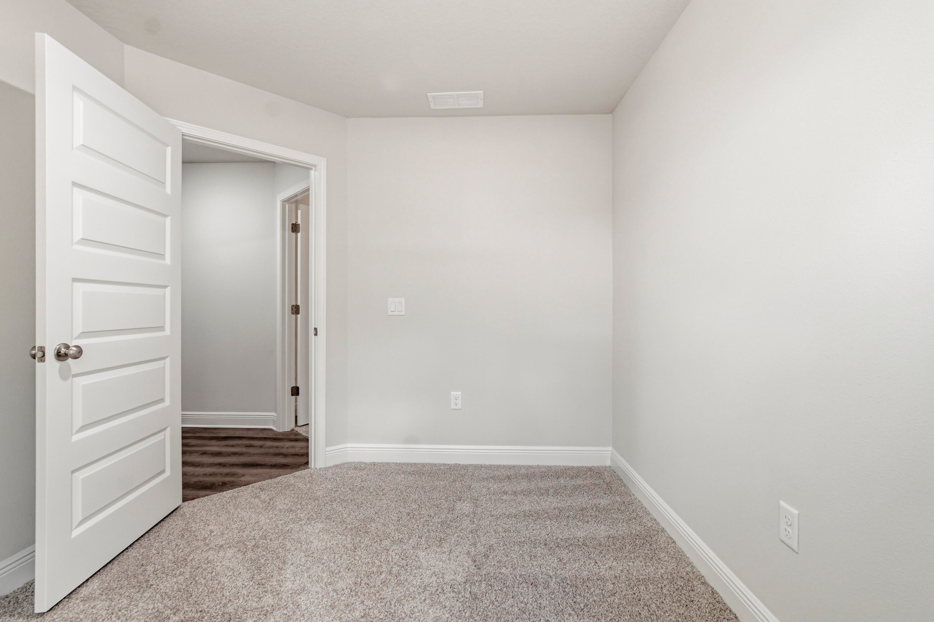 OAKWOOD HILLS UNIT 3 - Residential