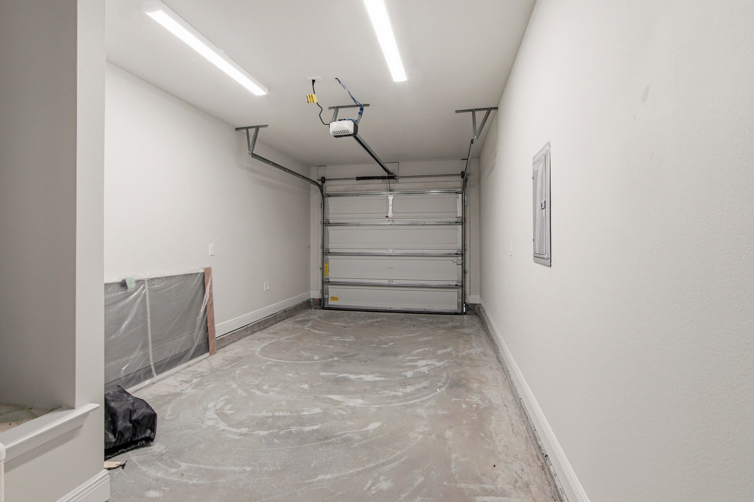 OAKWOOD HILLS UNIT 3 - Residential