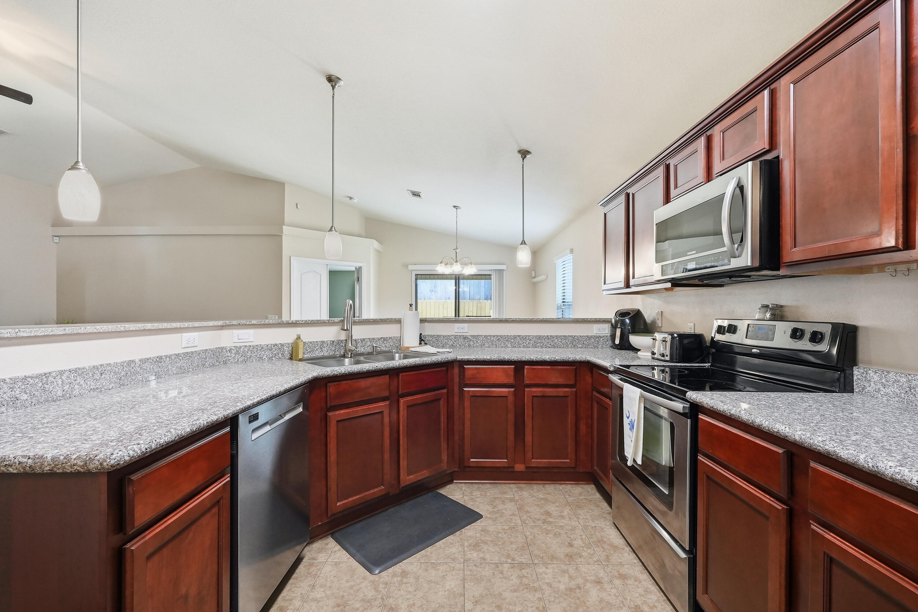 DUGGAN POND ESTATES - Residential