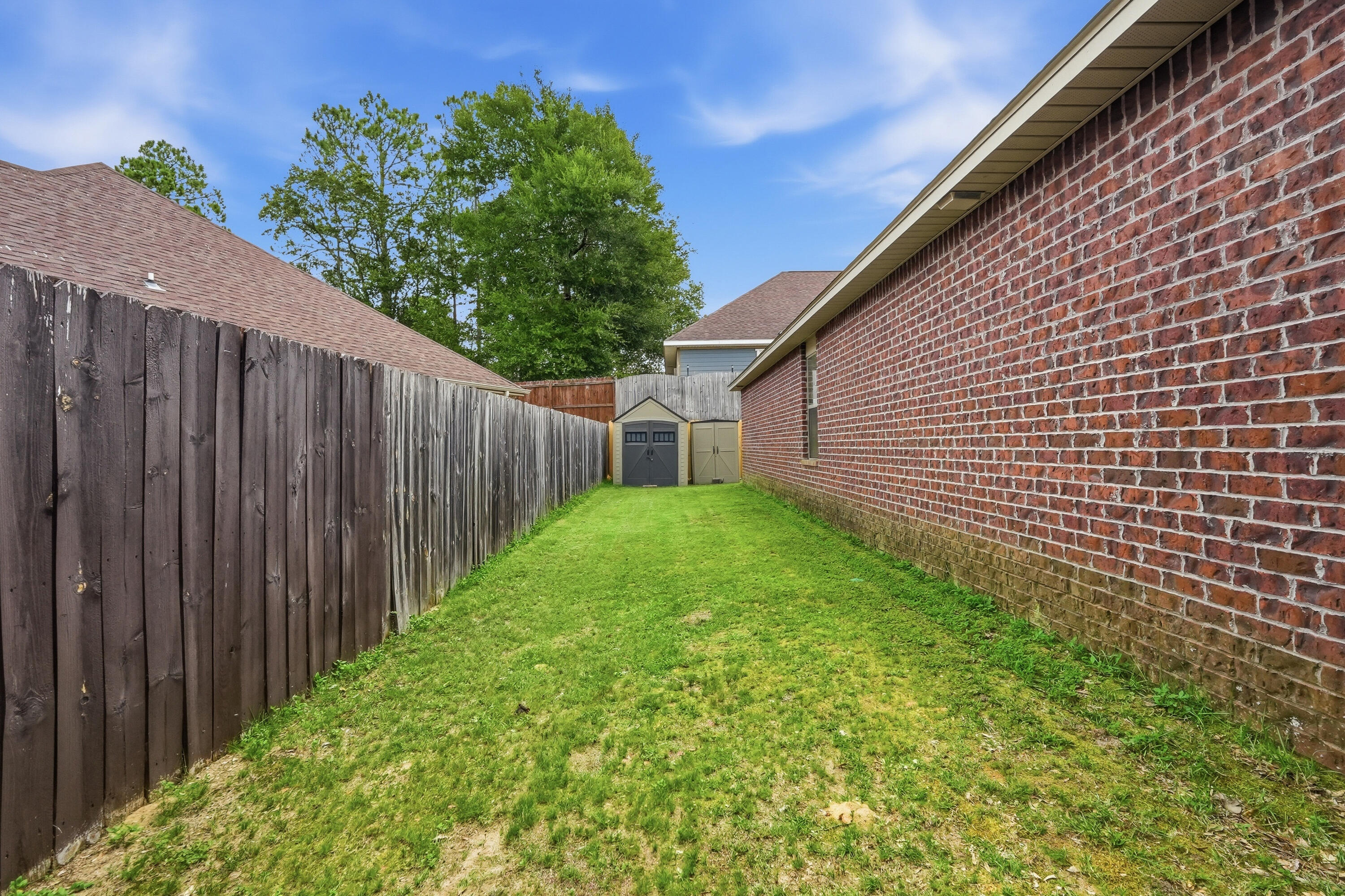 DUGGAN POND ESTATES - Residential