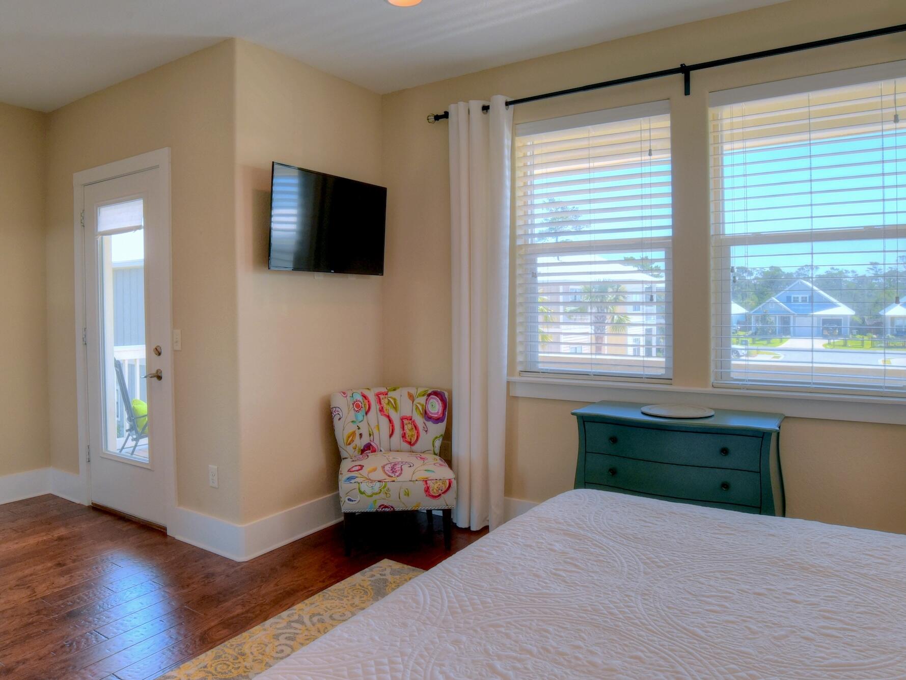 GULF REFLECTIONS - Residential Lease