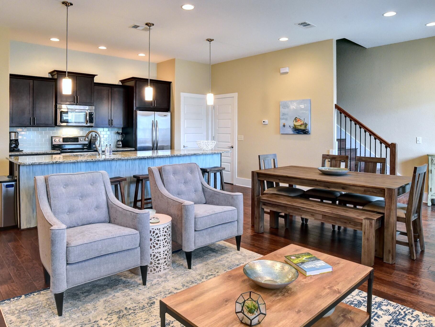 GULF REFLECTIONS - Residential Lease