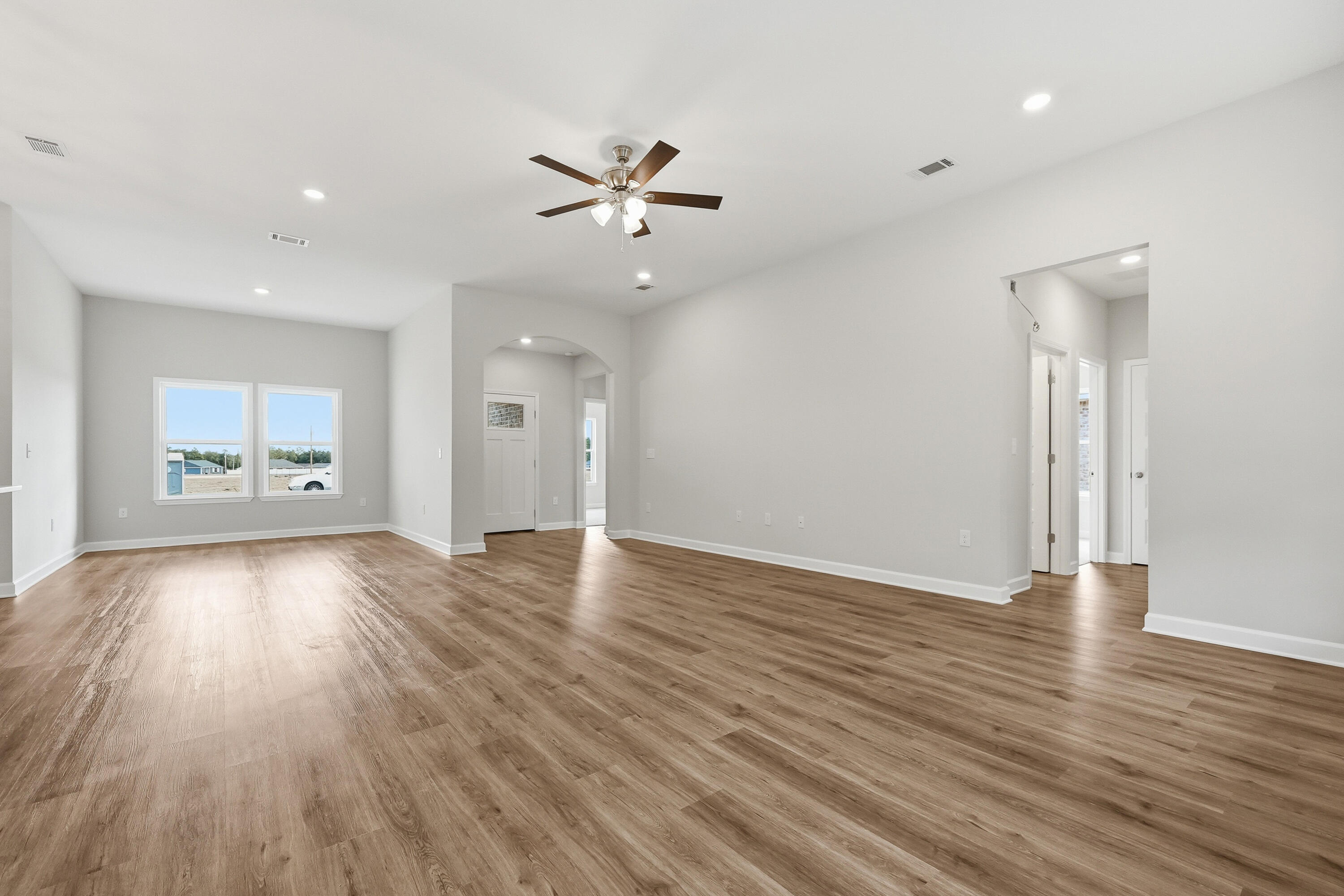 SOUTHERN CHARM - Residential