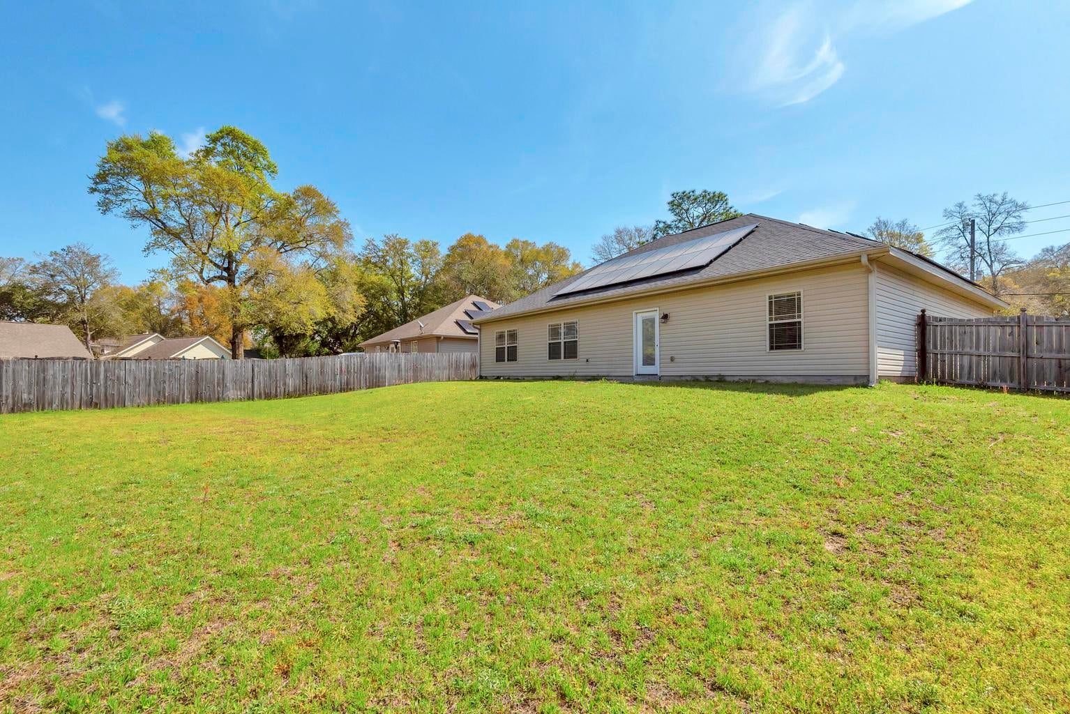 PLANTATION OAKS S/D - Residential Lease