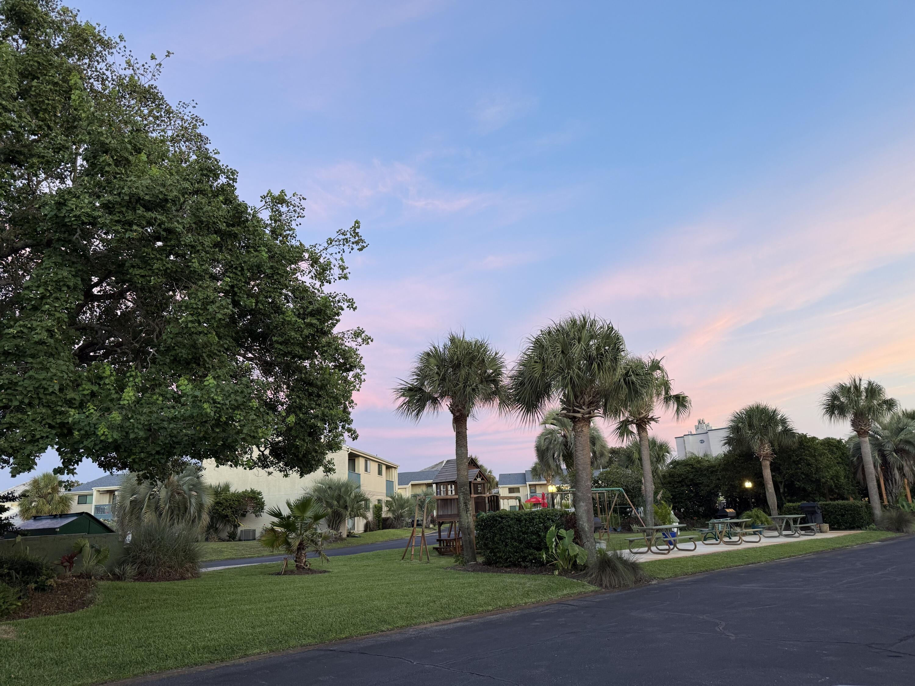 CHATEAU LA MER II PHASE II UNIT 1204 - Residential