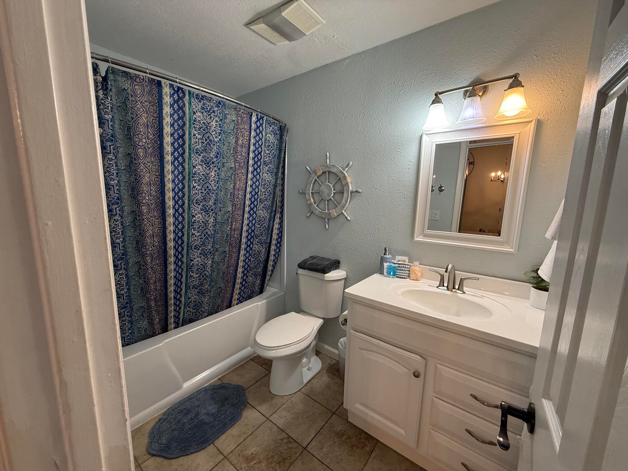 CHATEAU LA MER II PHASE II UNIT 1204 - Residential