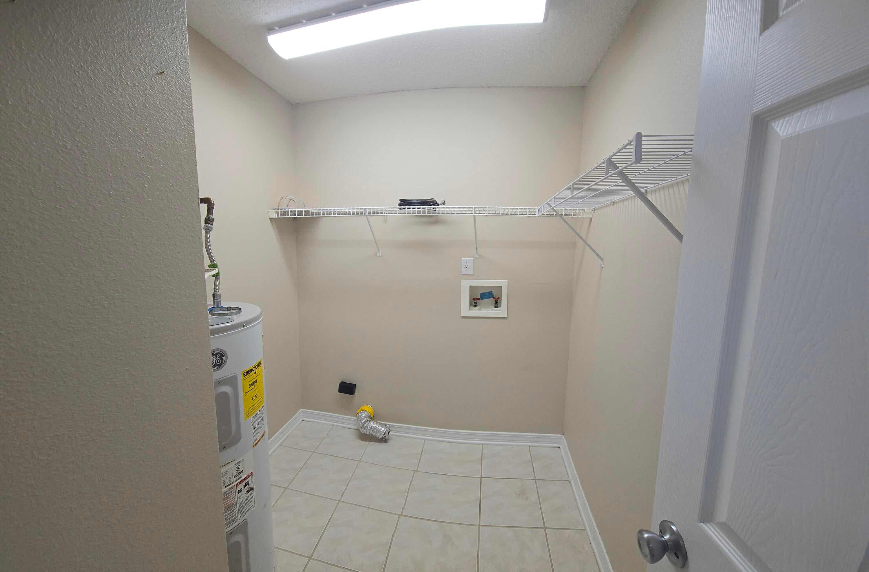 VILLA DANIELLE - Residential Lease