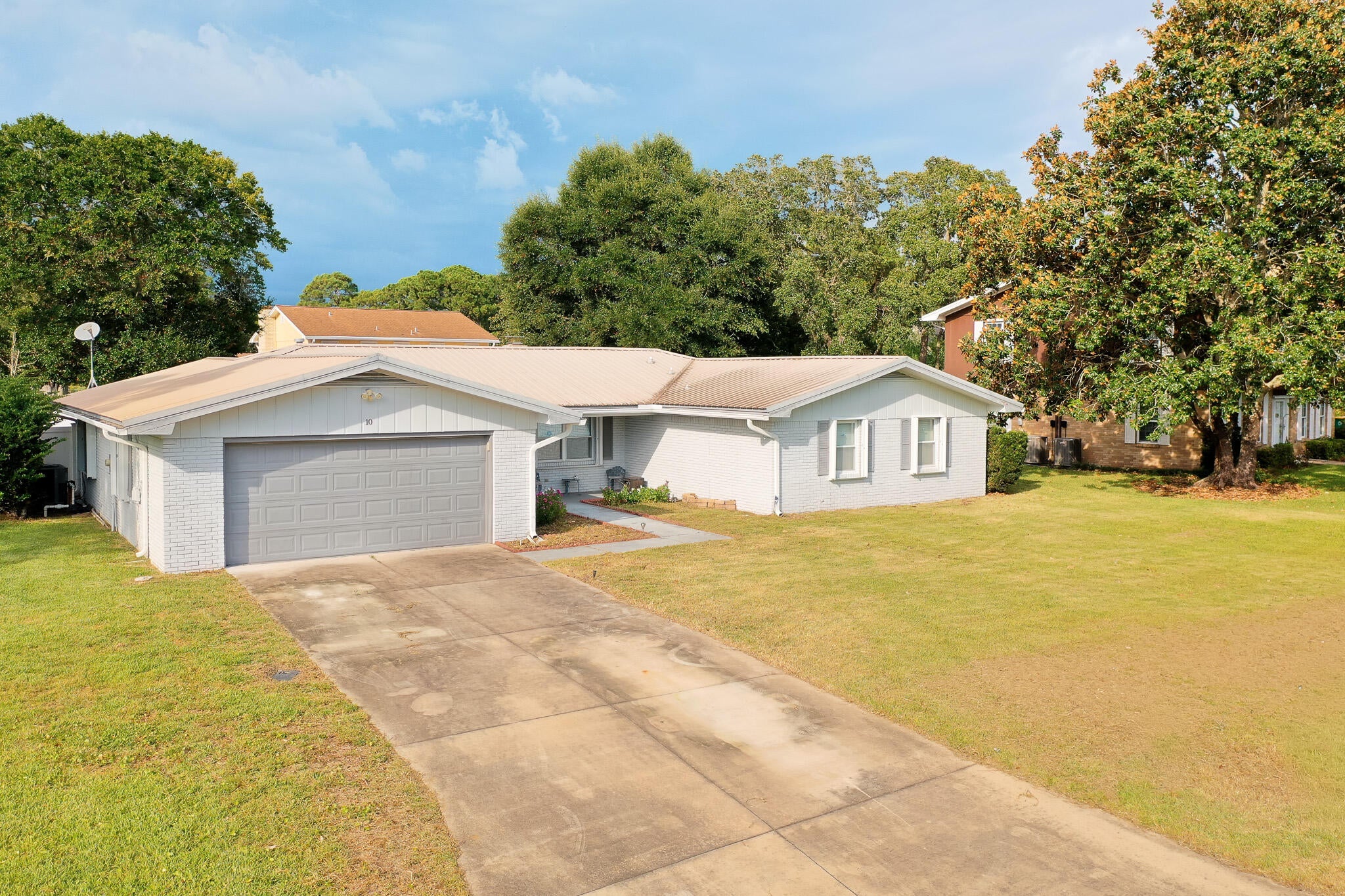 LAKE LORRAINE ESTATES 3 - Residential