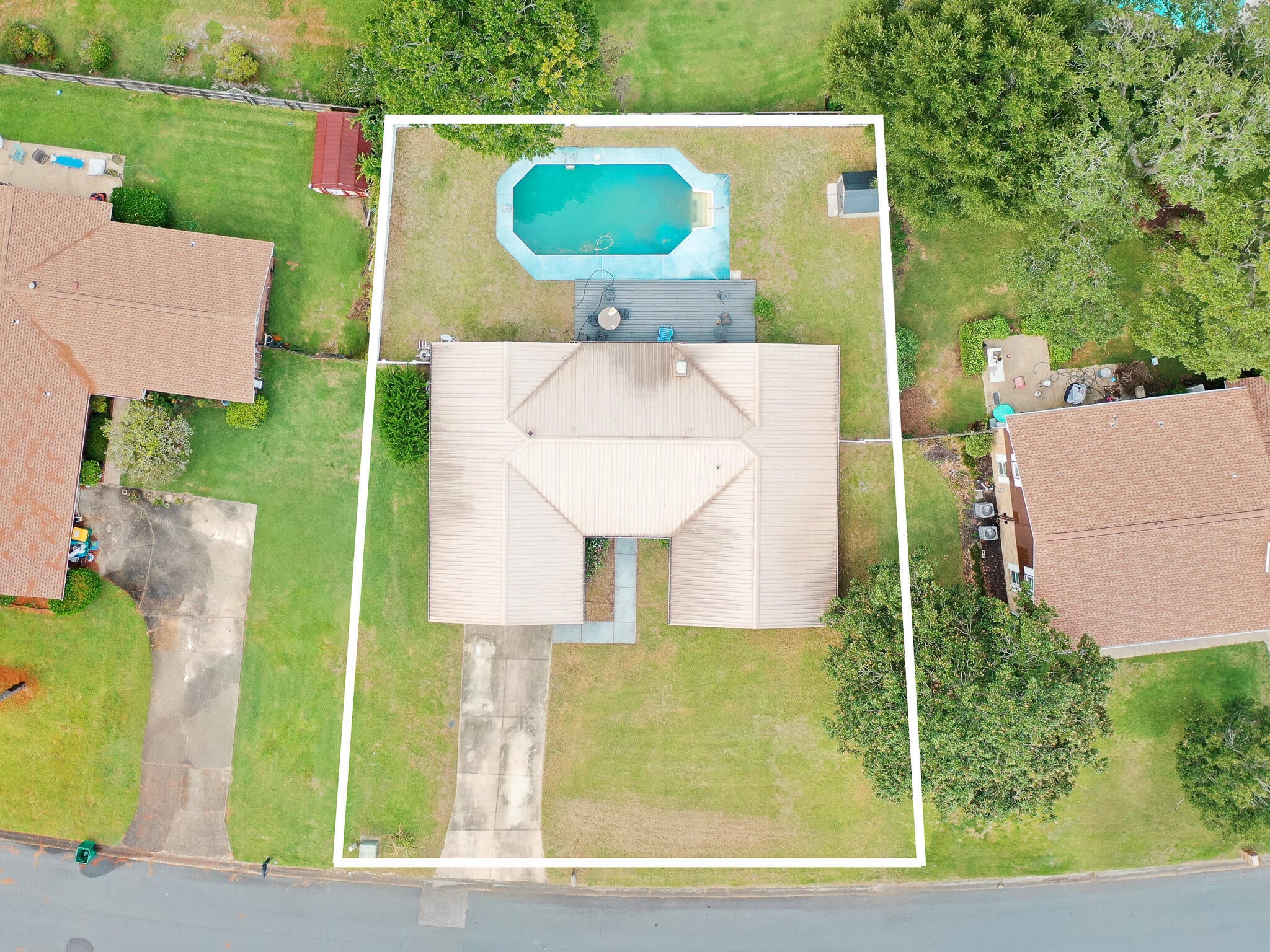 LAKE LORRAINE ESTATES 3 - Residential
