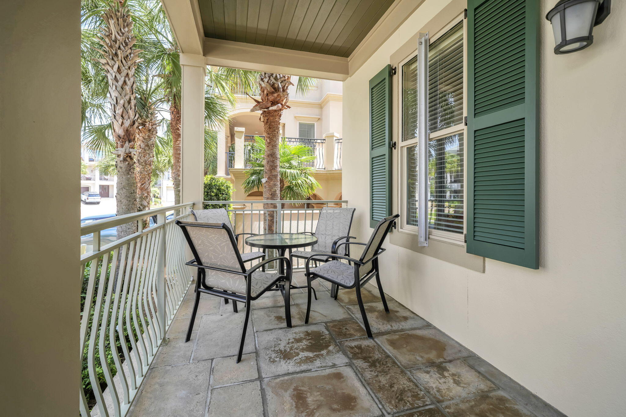 DESTINY BY THE SEA - Residential