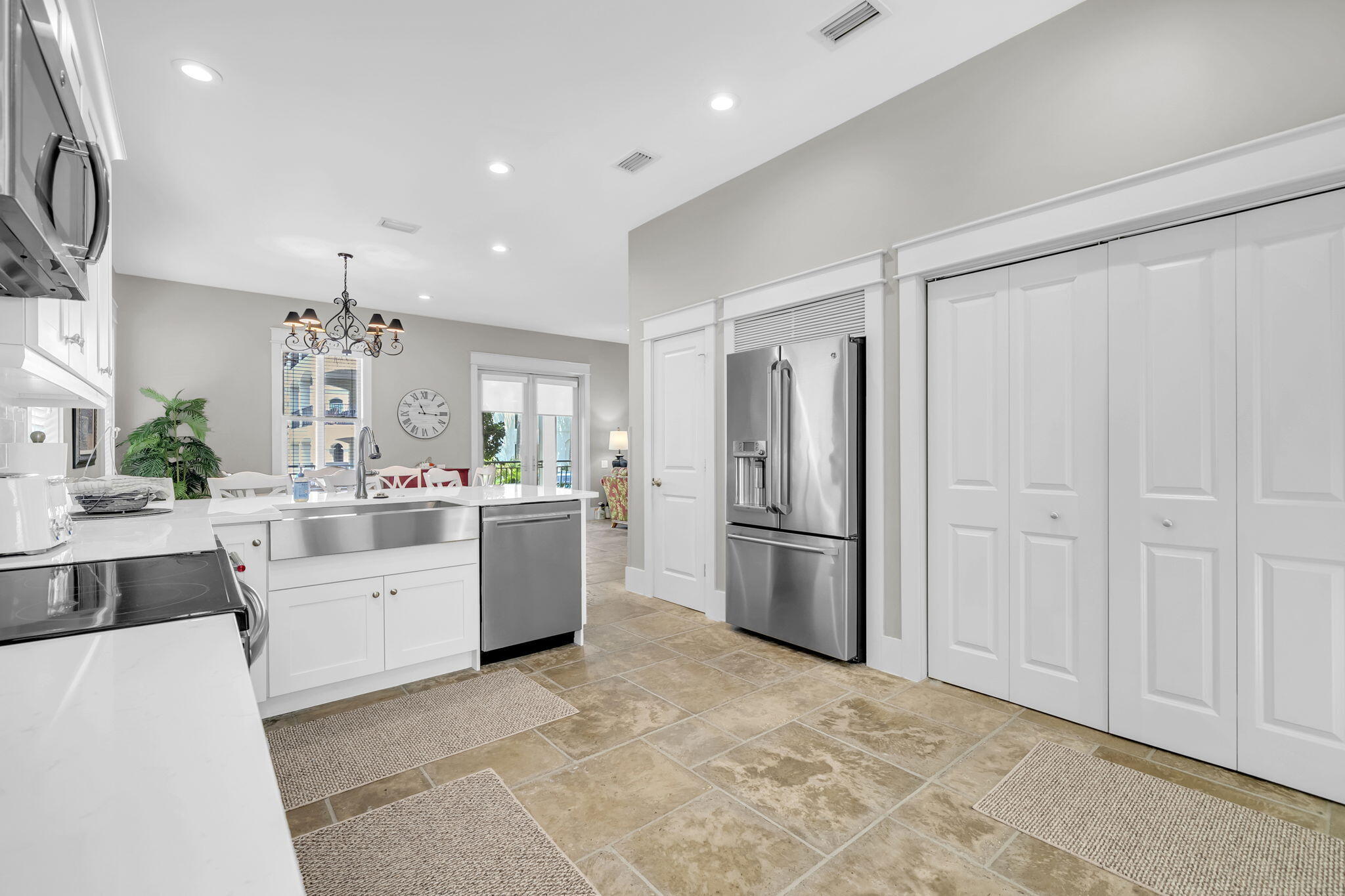 DESTINY BY THE SEA - Residential