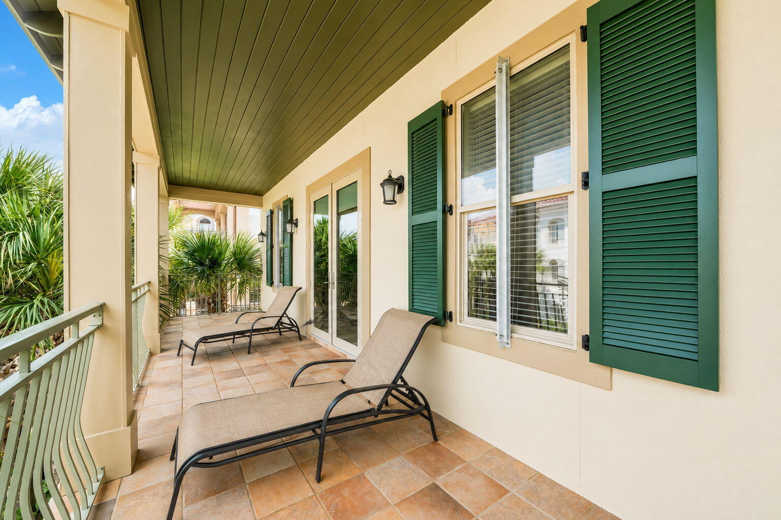 DESTINY BY THE SEA - Residential
