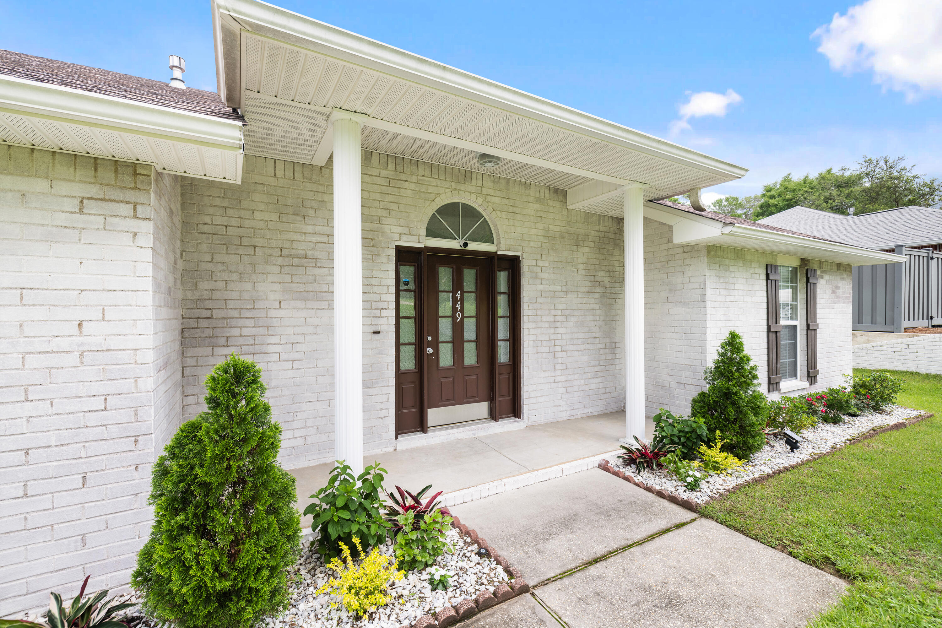 ROCKY BAYOU COUNTRY CLUB ESTATES 9 - Residential