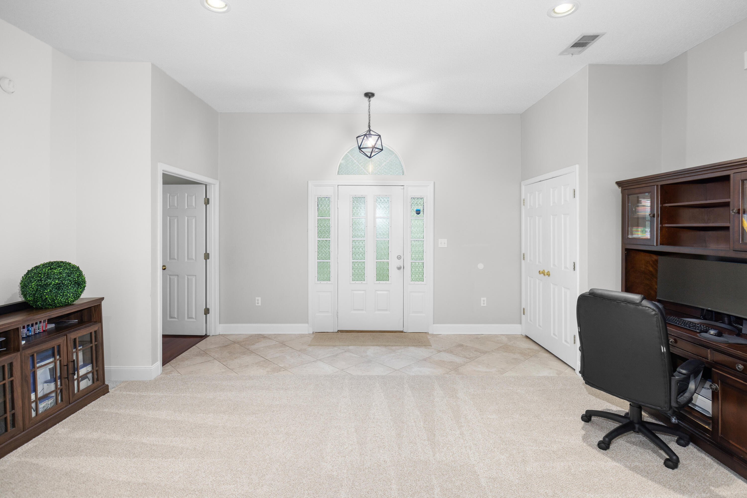 ROCKY BAYOU COUNTRY CLUB ESTATES 9 - Residential