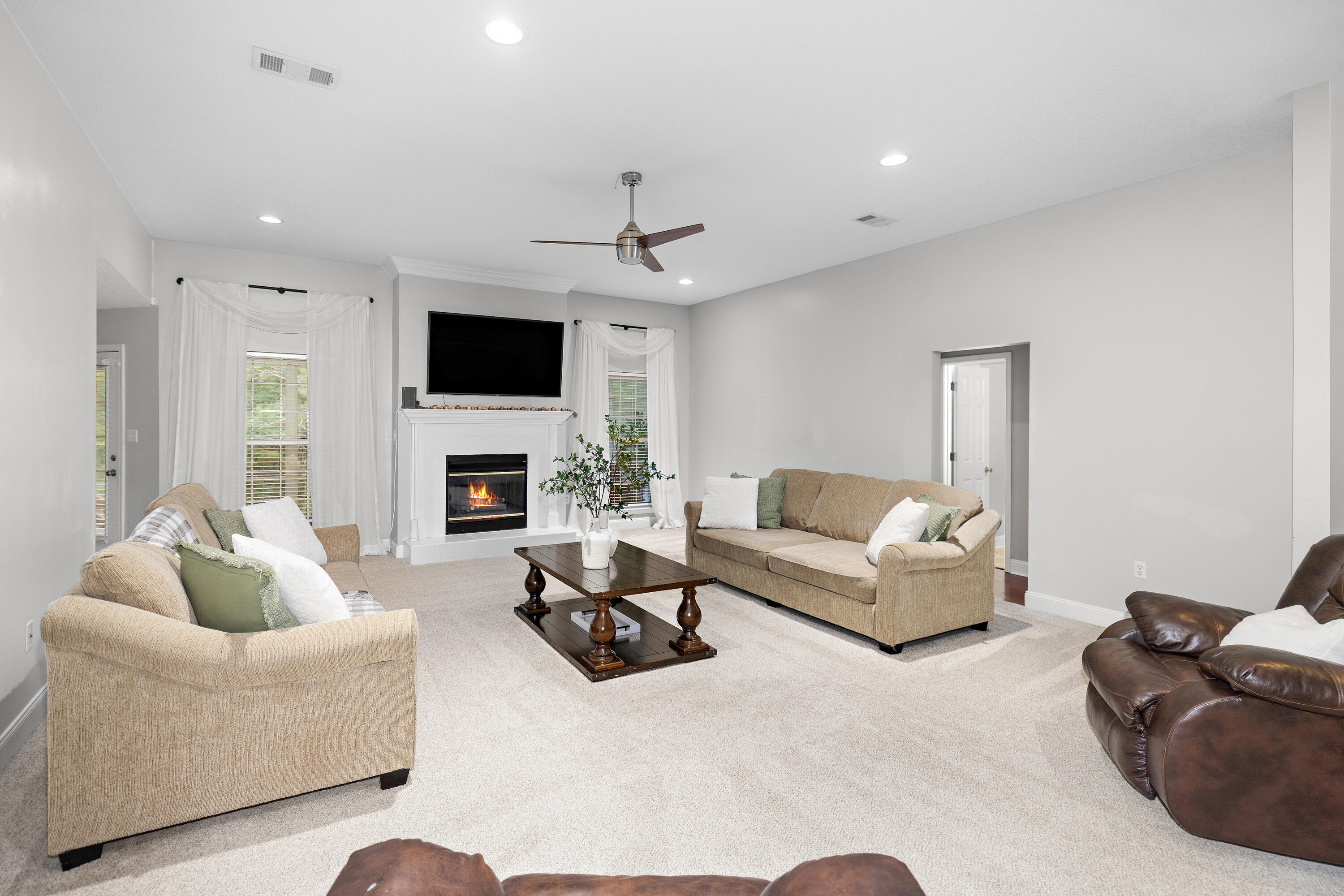 ROCKY BAYOU COUNTRY CLUB ESTATES 9 - Residential