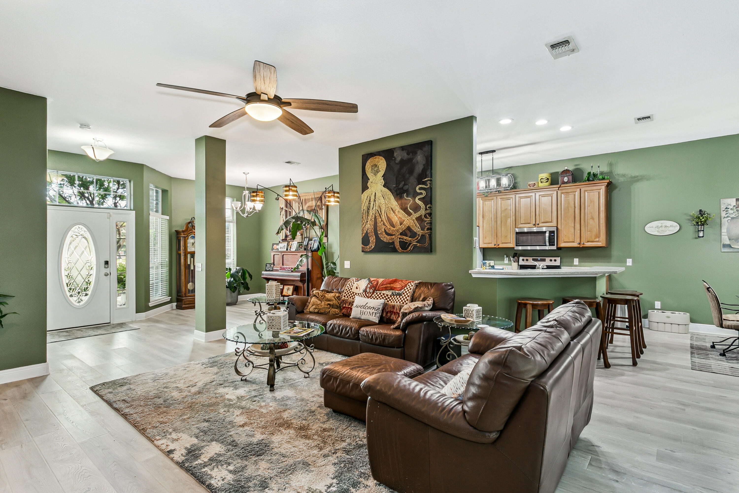 HARVELLS CROSSING - Residential