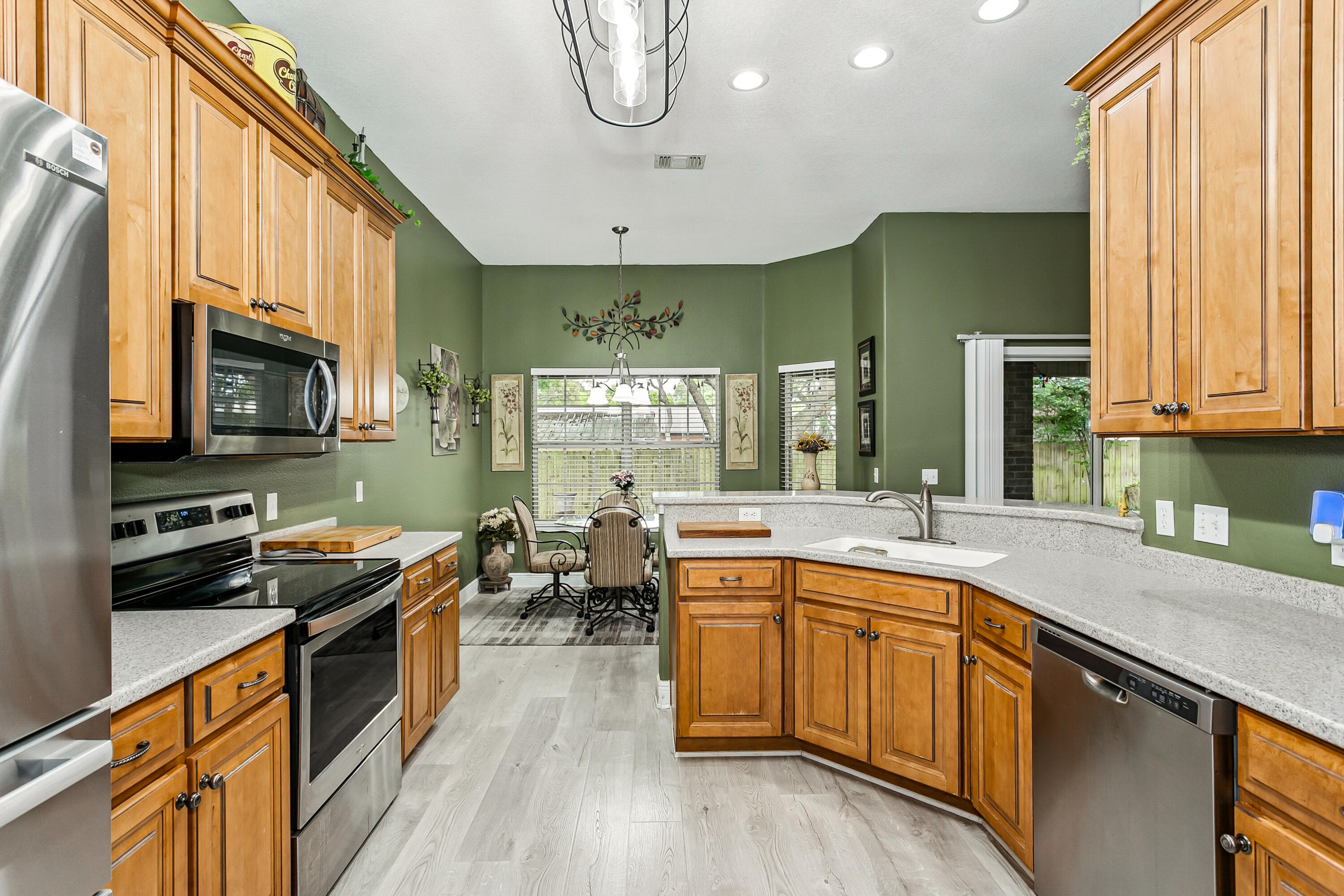HARVELLS CROSSING - Residential