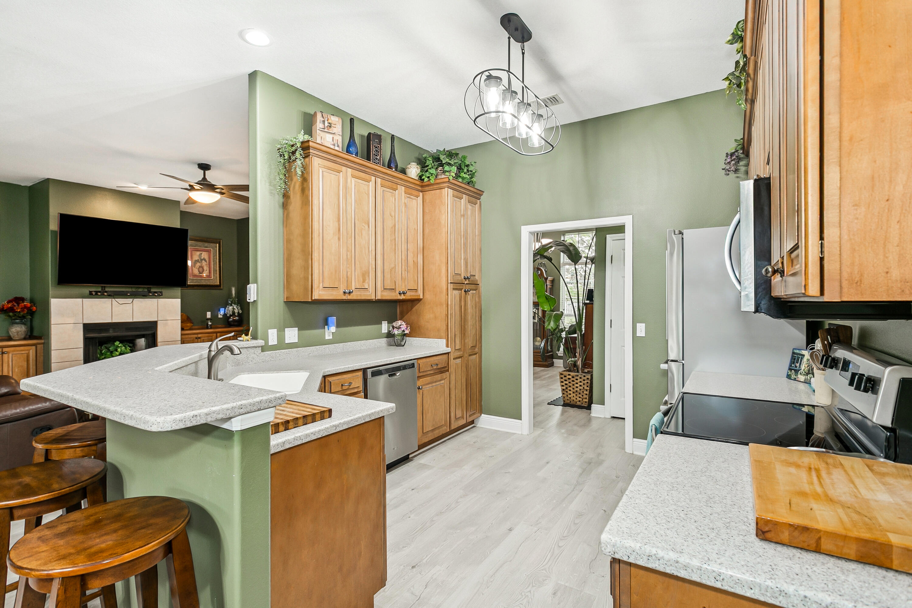 HARVELLS CROSSING - Residential