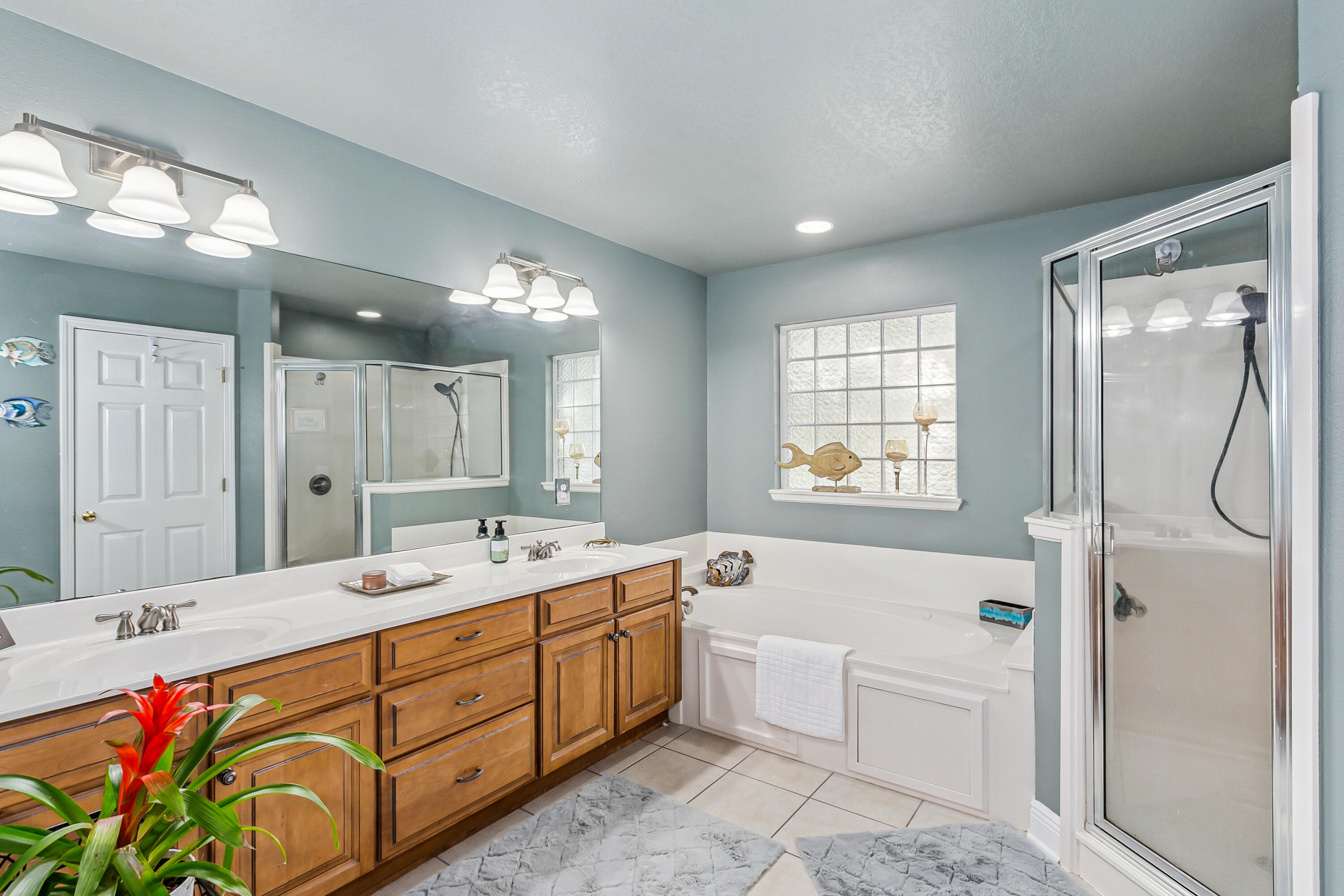 HARVELLS CROSSING - Residential