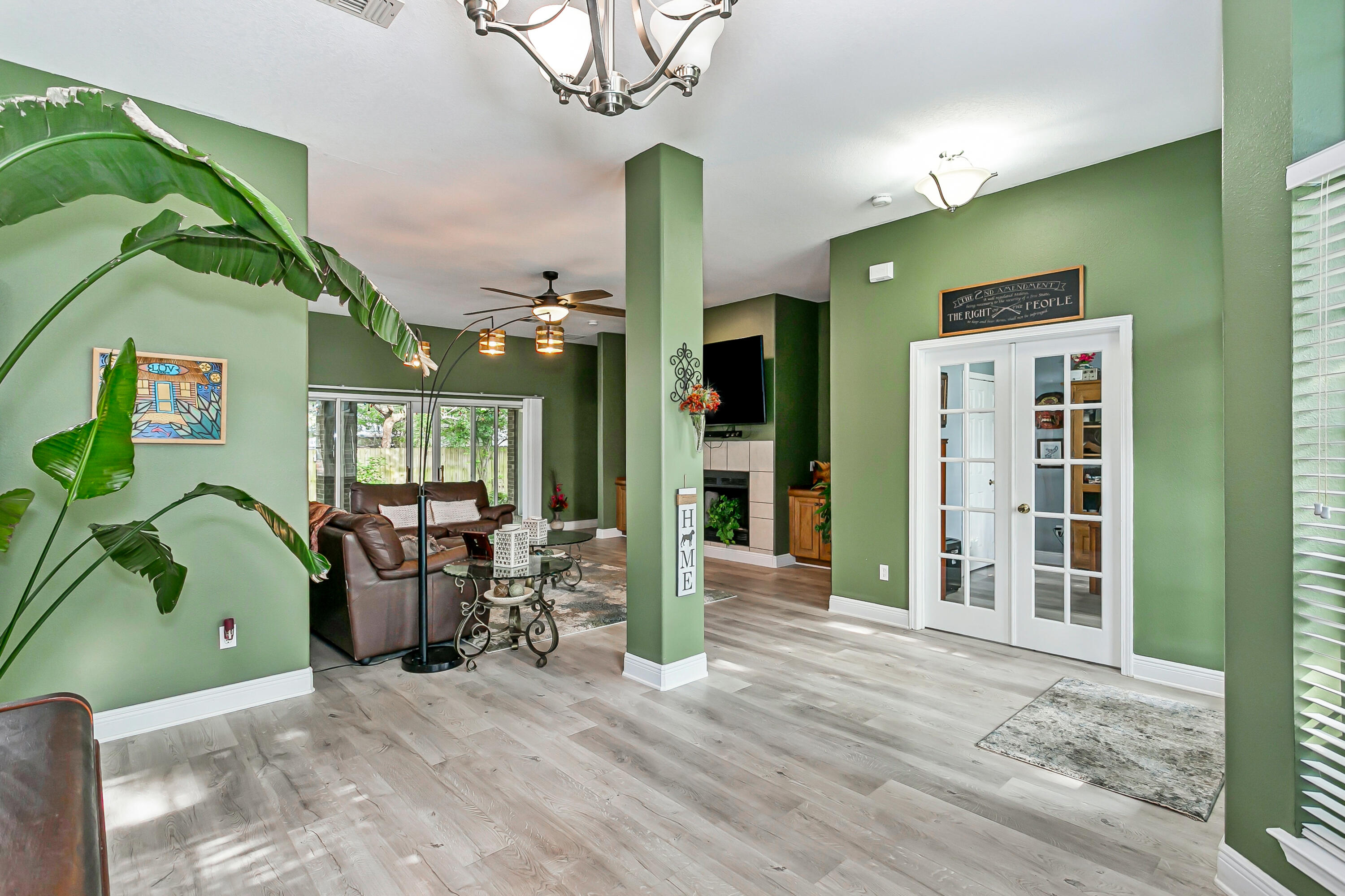 HARVELLS CROSSING - Residential