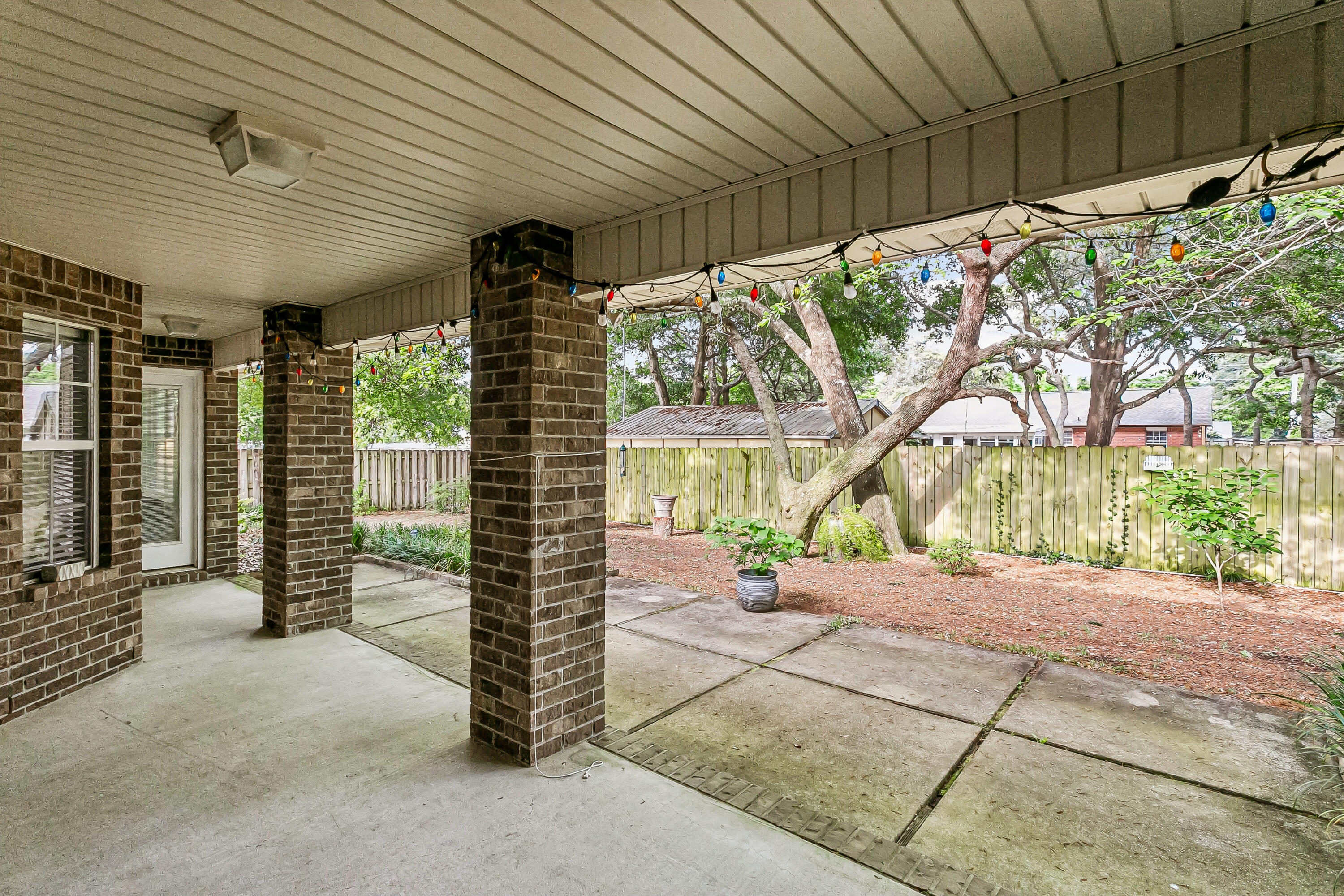HARVELLS CROSSING - Residential