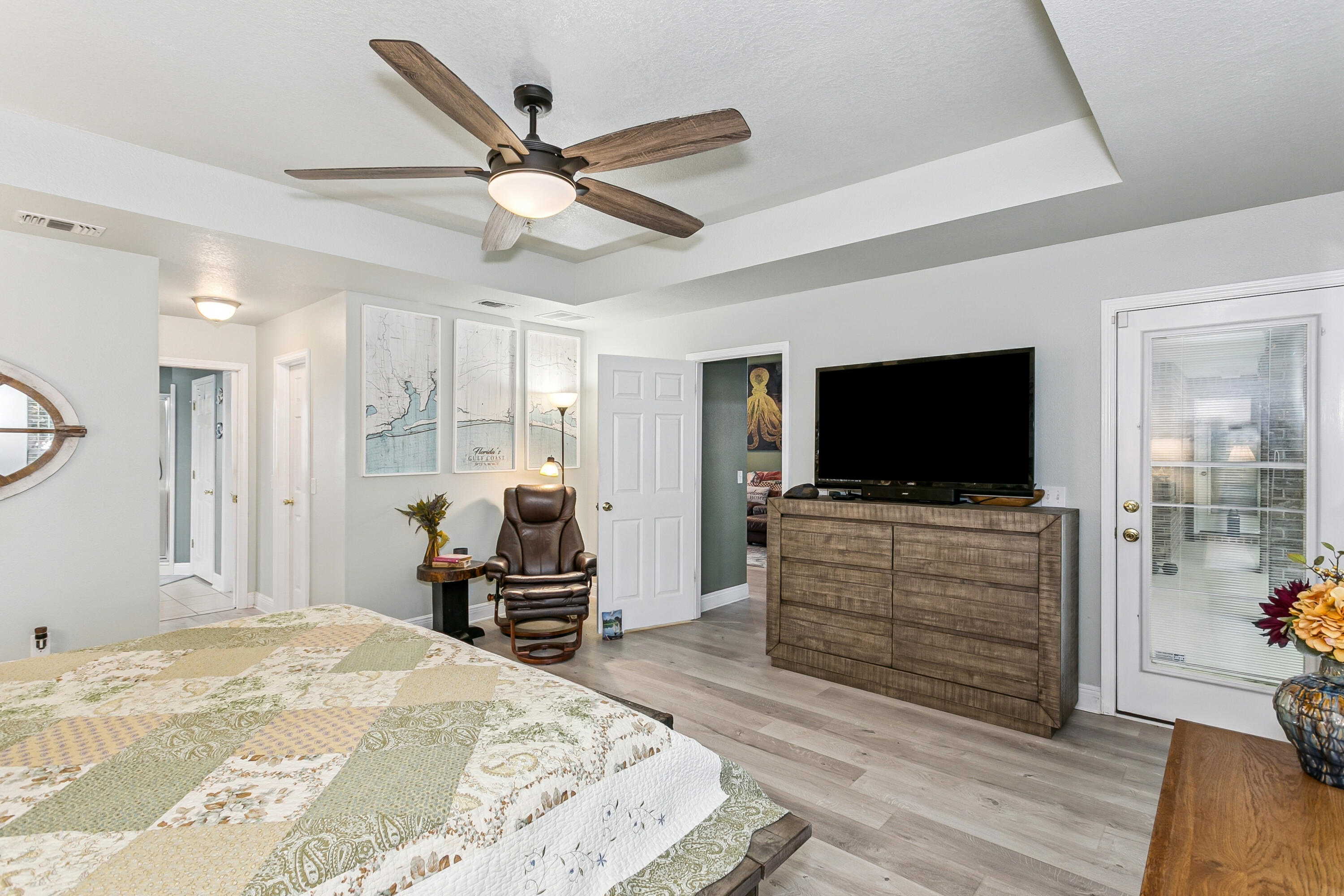 HARVELLS CROSSING - Residential