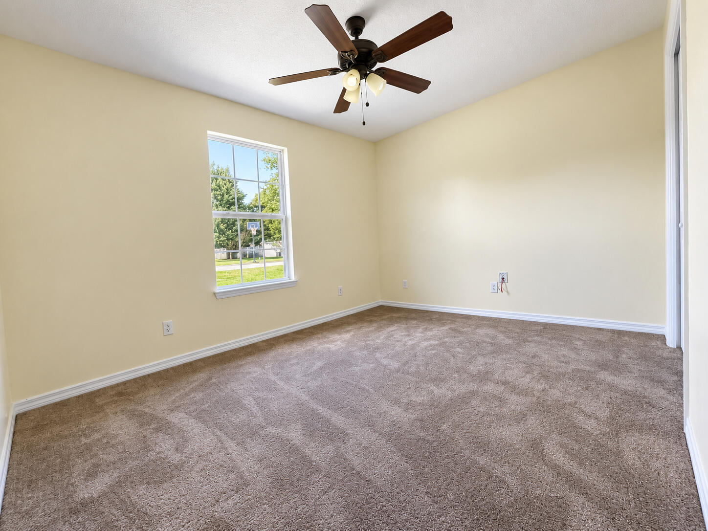PLANTATION WOODS - Residential