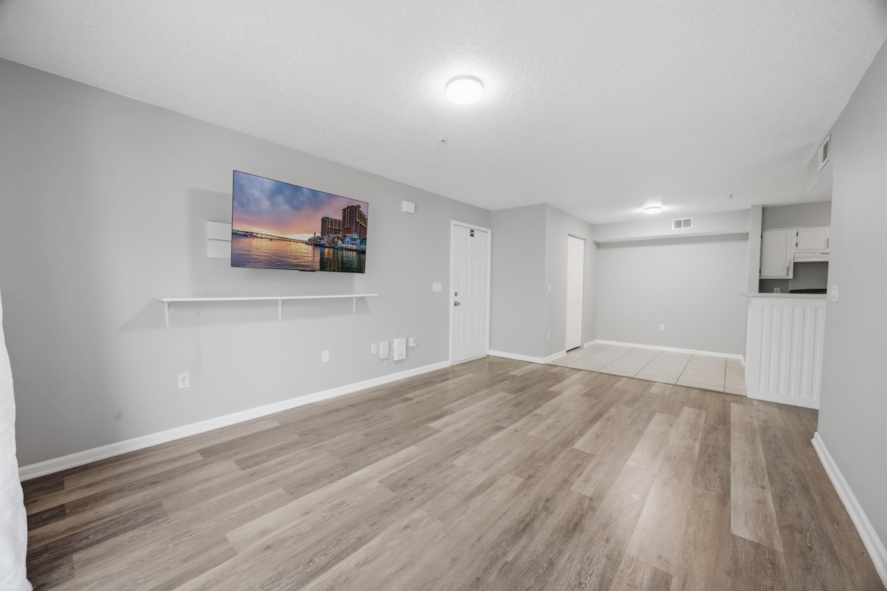 INDIAN LAKE - Residential