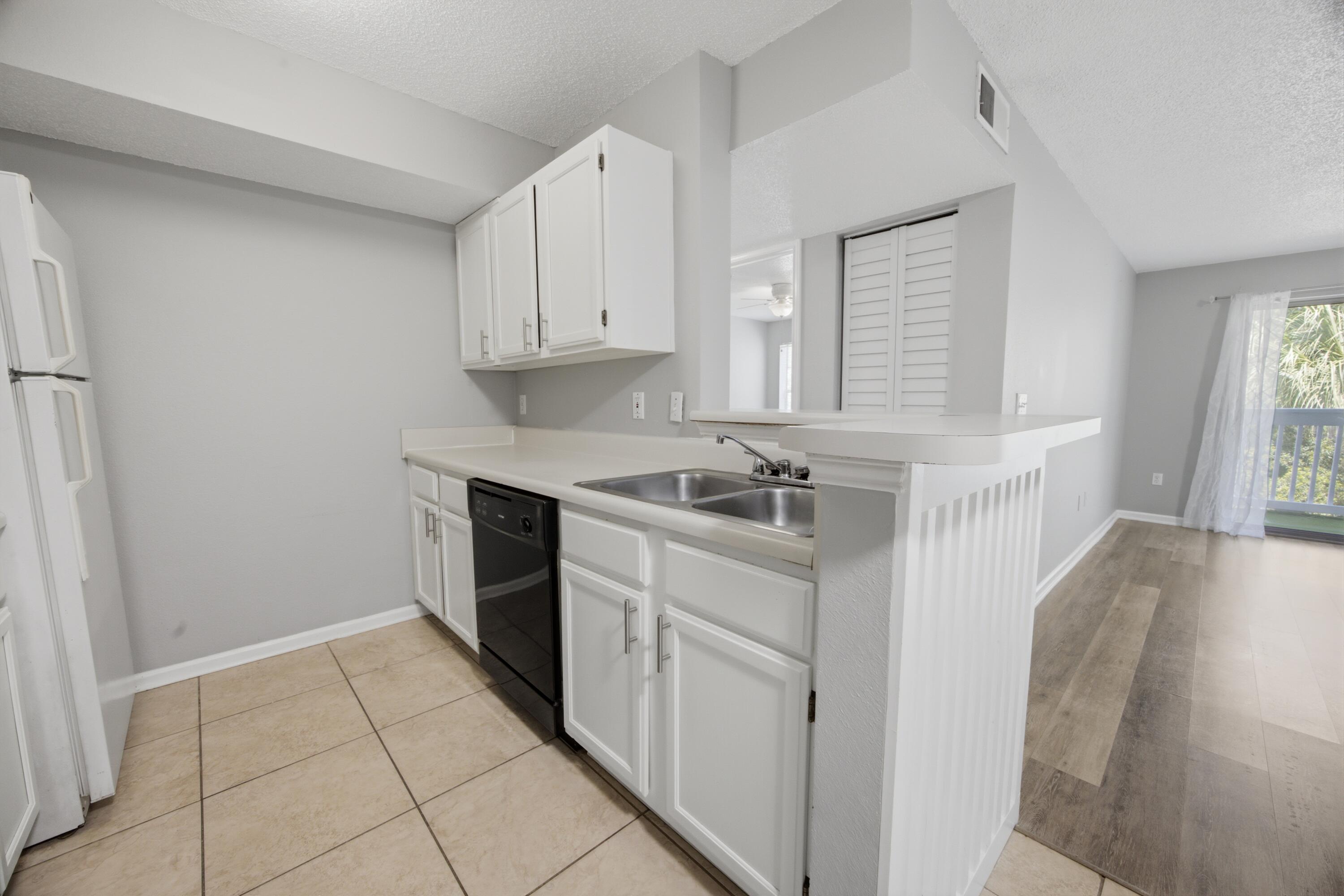 INDIAN LAKE - Residential