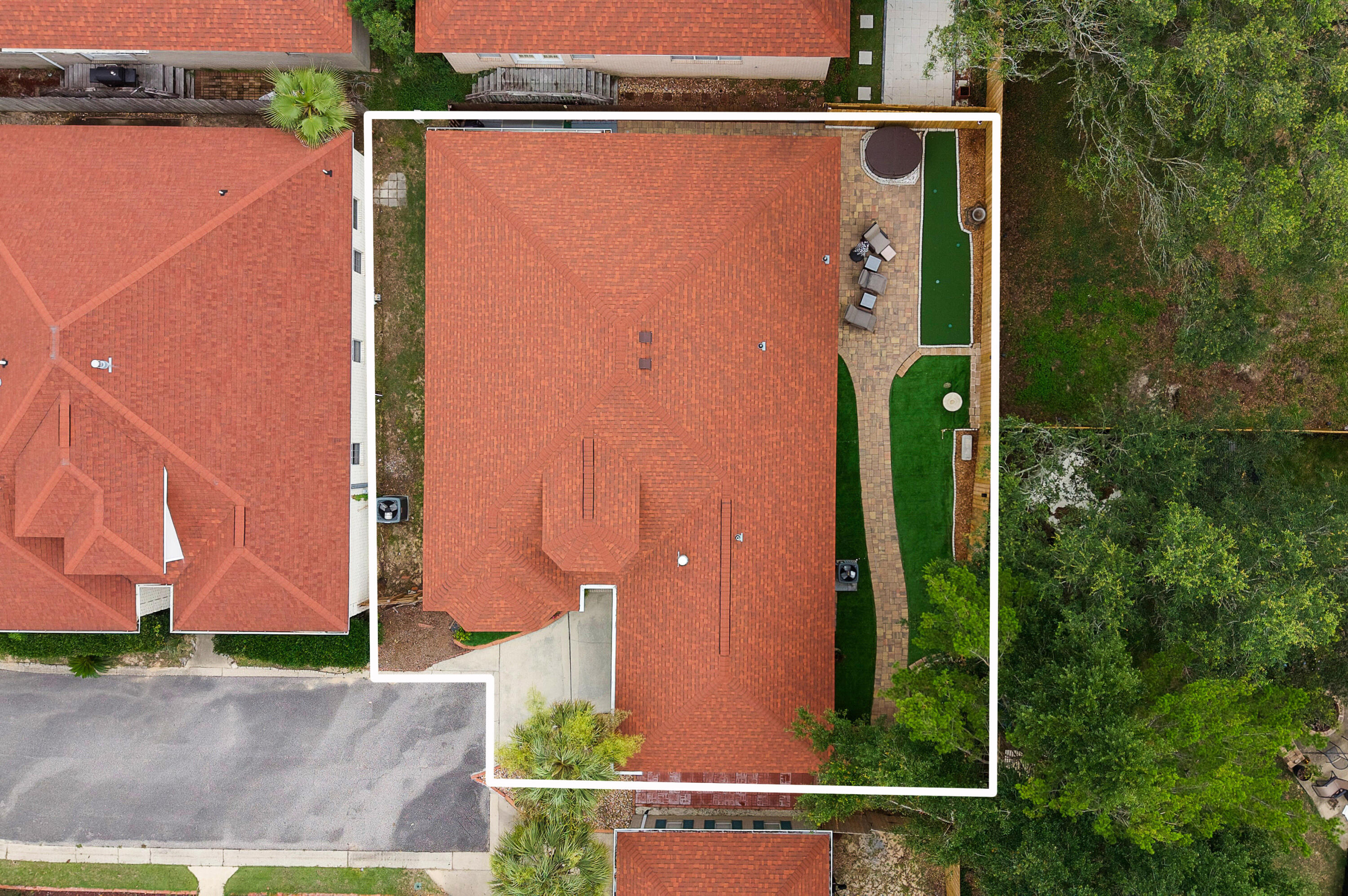 MEDITERRANEAN VILLAGE AT BLUEWATER BAY - Residential
