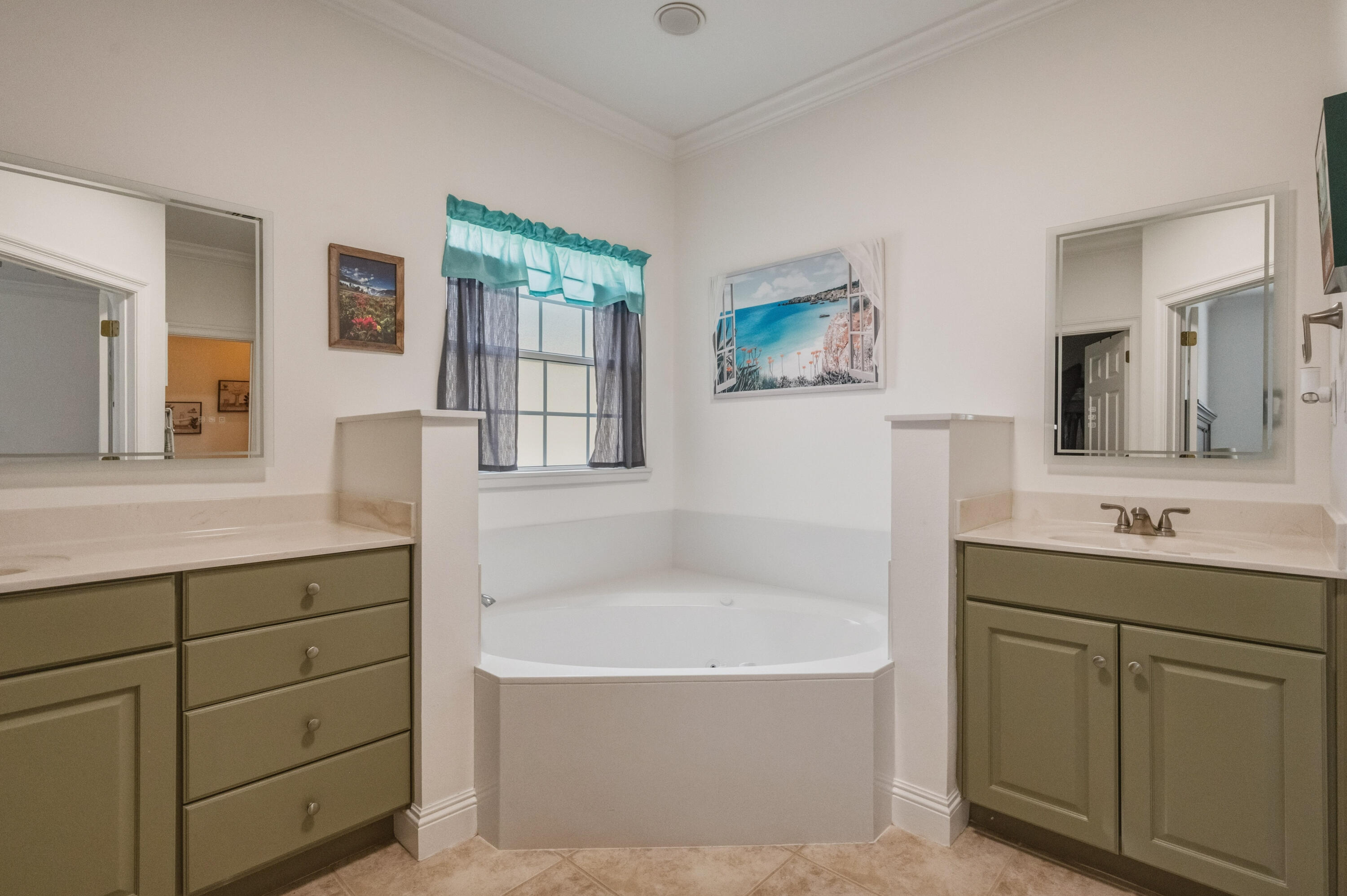 MEDITERRANEAN VILLAGE AT BLUEWATER BAY - Residential