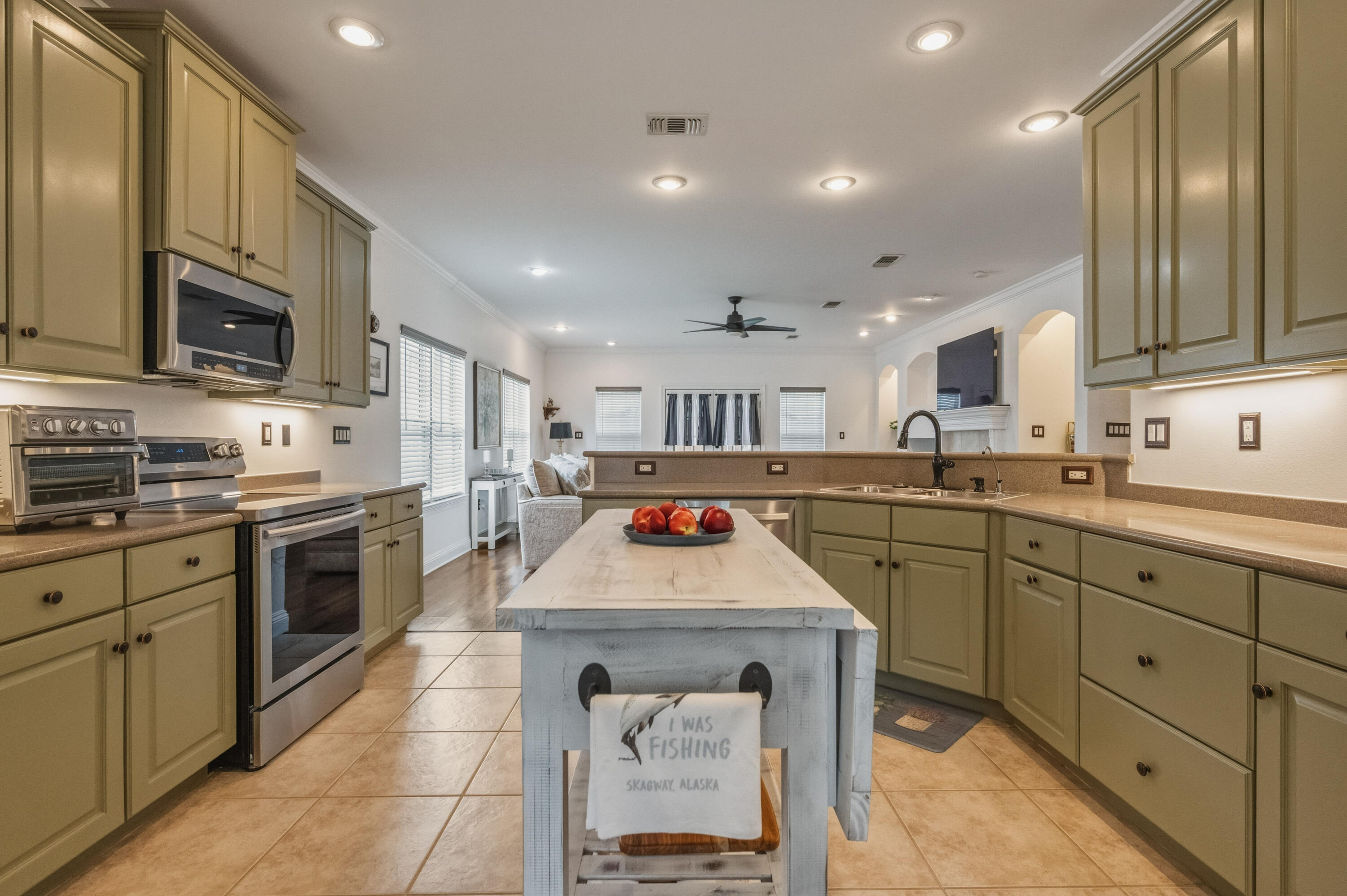 MEDITERRANEAN VILLAGE AT BLUEWATER BAY - Residential