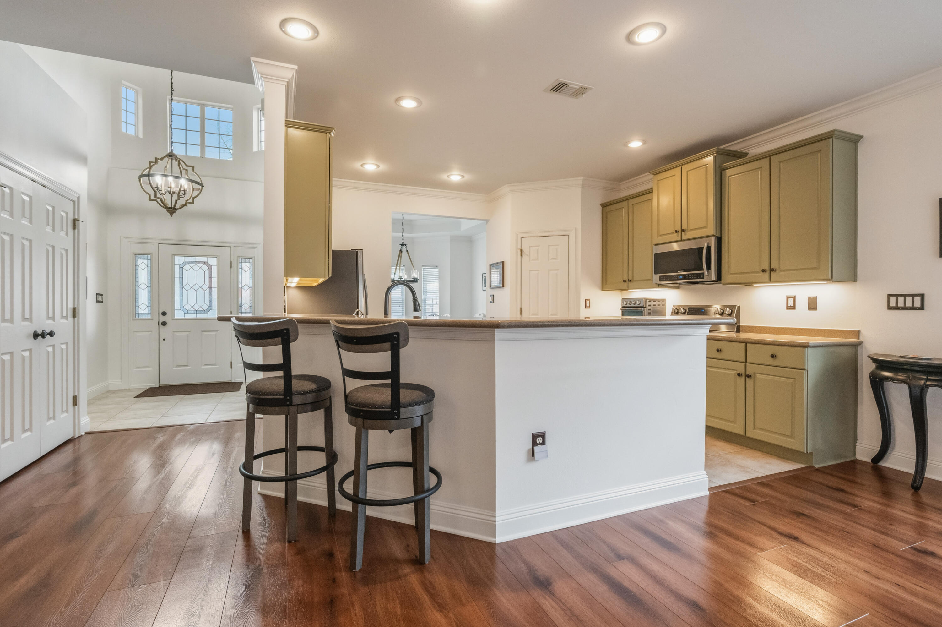 MEDITERRANEAN VILLAGE AT BLUEWATER BAY - Residential