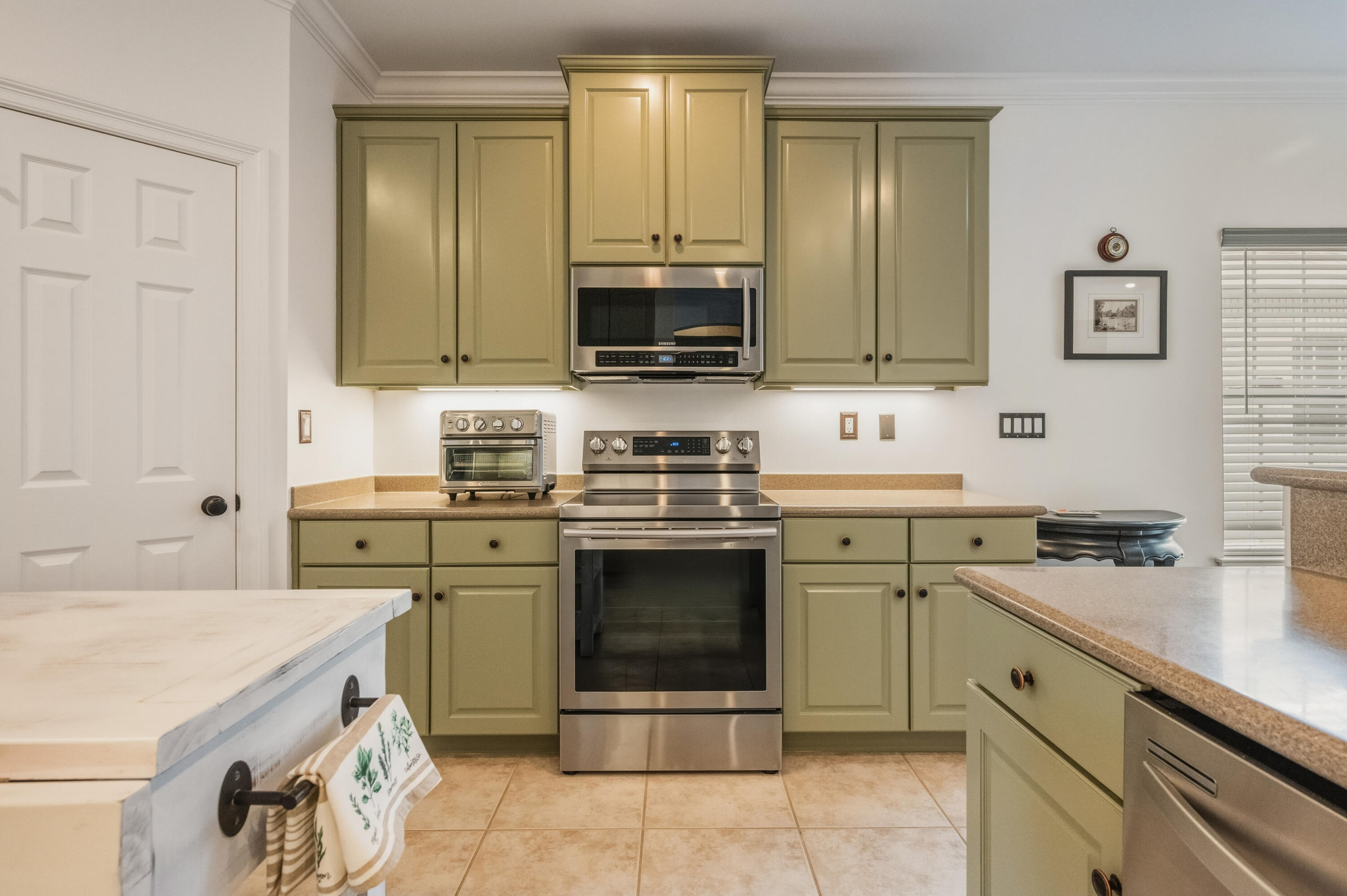 MEDITERRANEAN VILLAGE AT BLUEWATER BAY - Residential