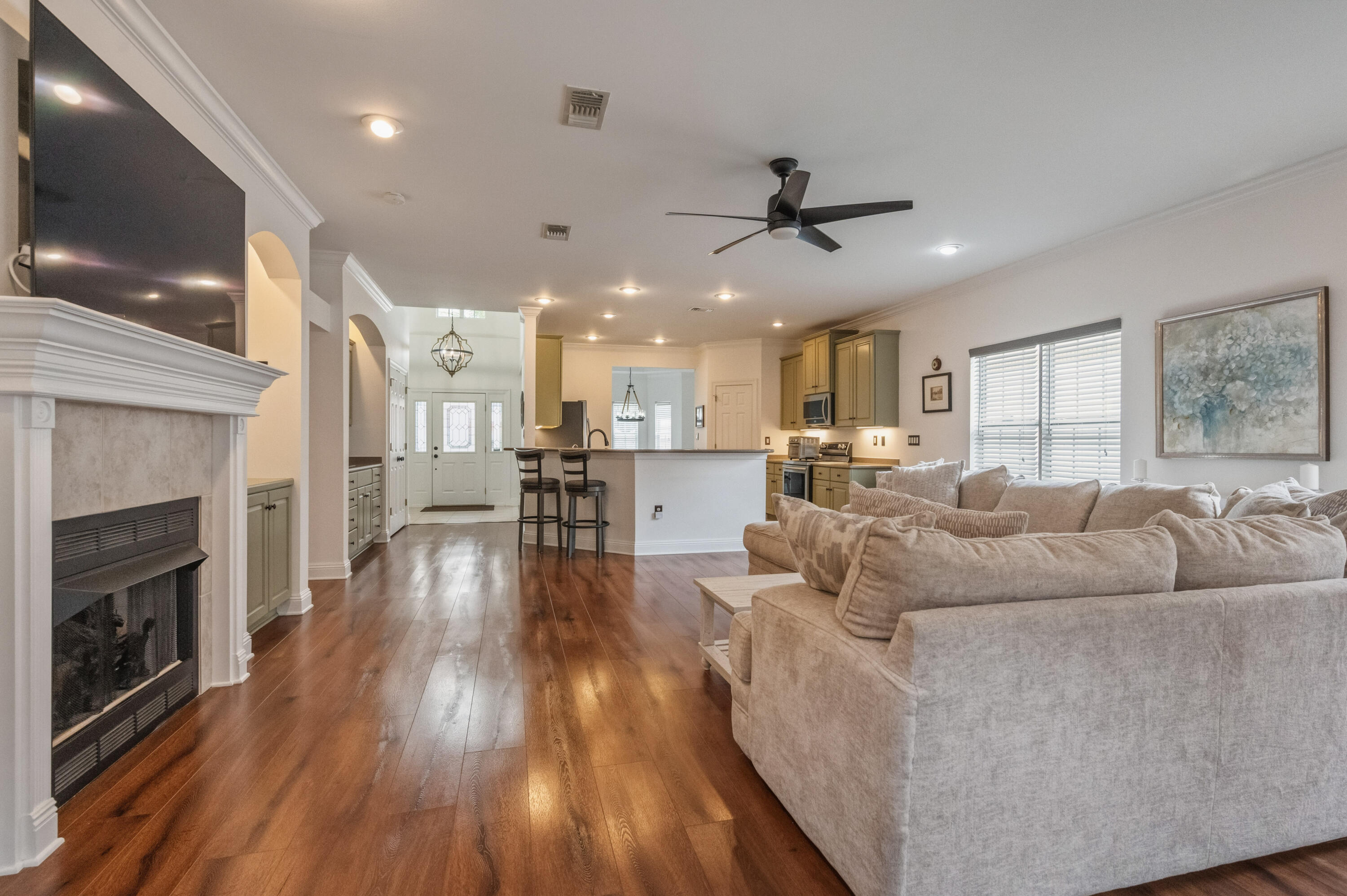 MEDITERRANEAN VILLAGE AT BLUEWATER BAY - Residential