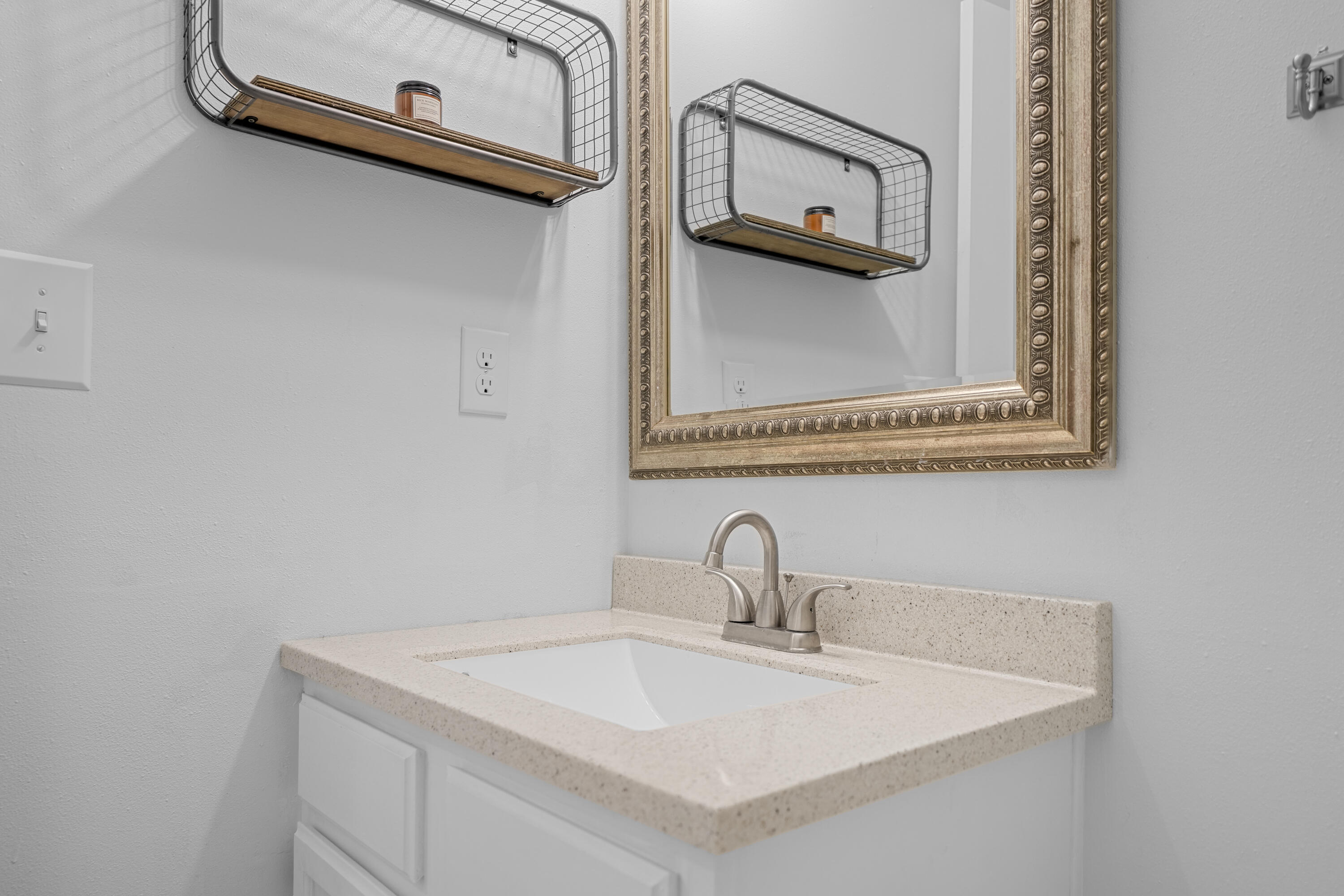 HIDDEN TRAILS PH 1 - Residential