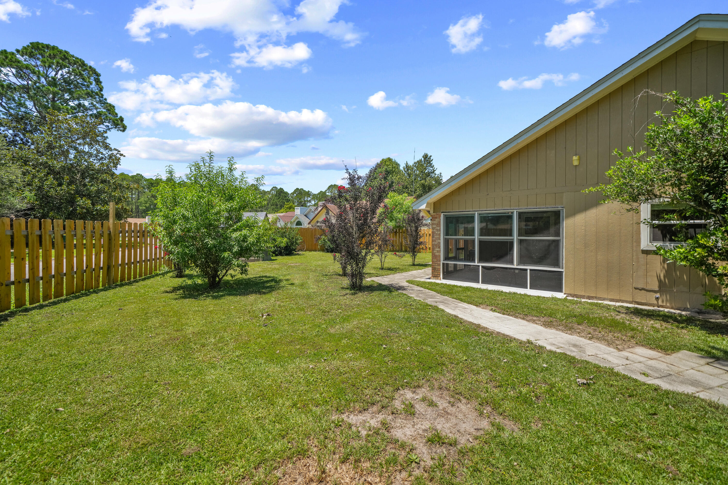 HIDDEN TRAILS PH 1 - Residential