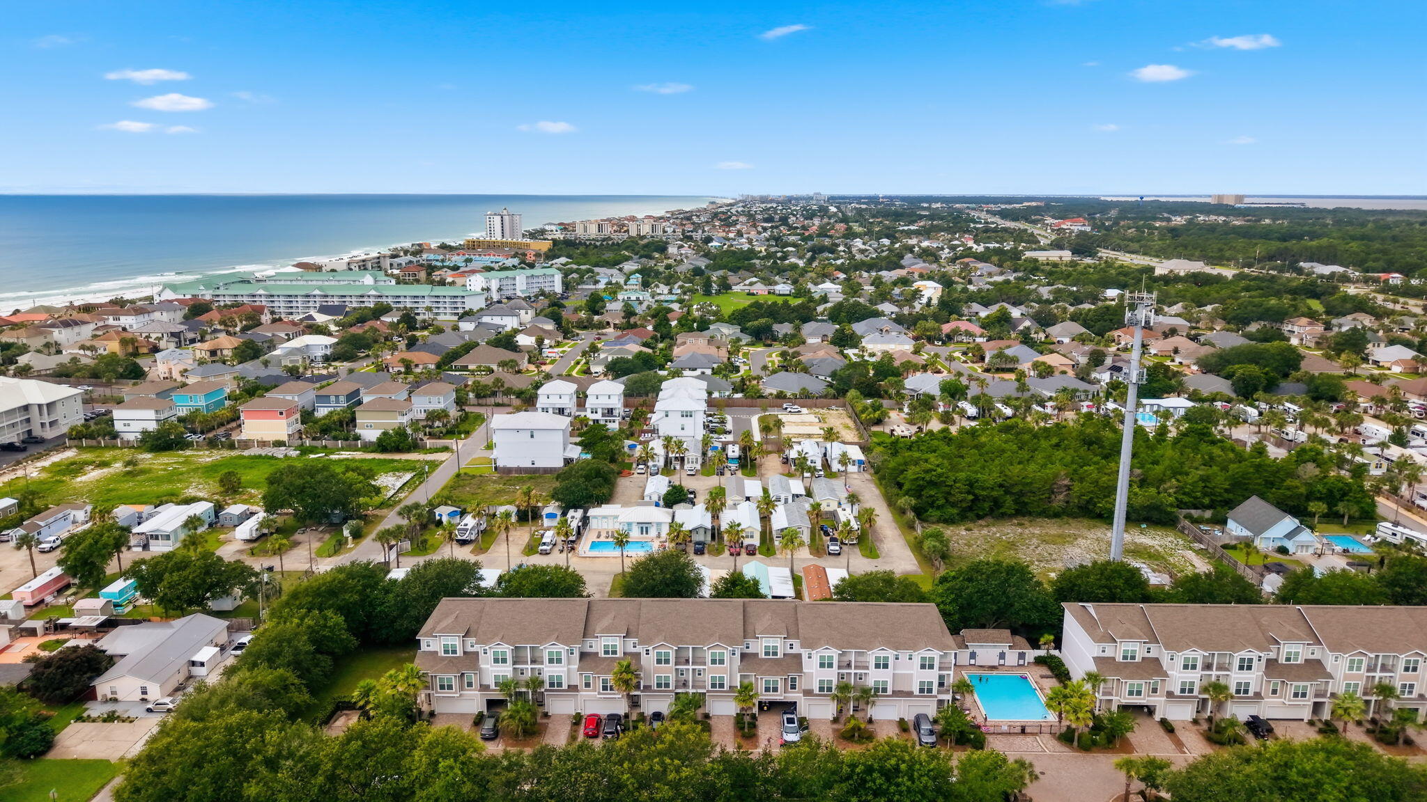 DRIFTWOOD DRIVE TOWNHOMES - Residential