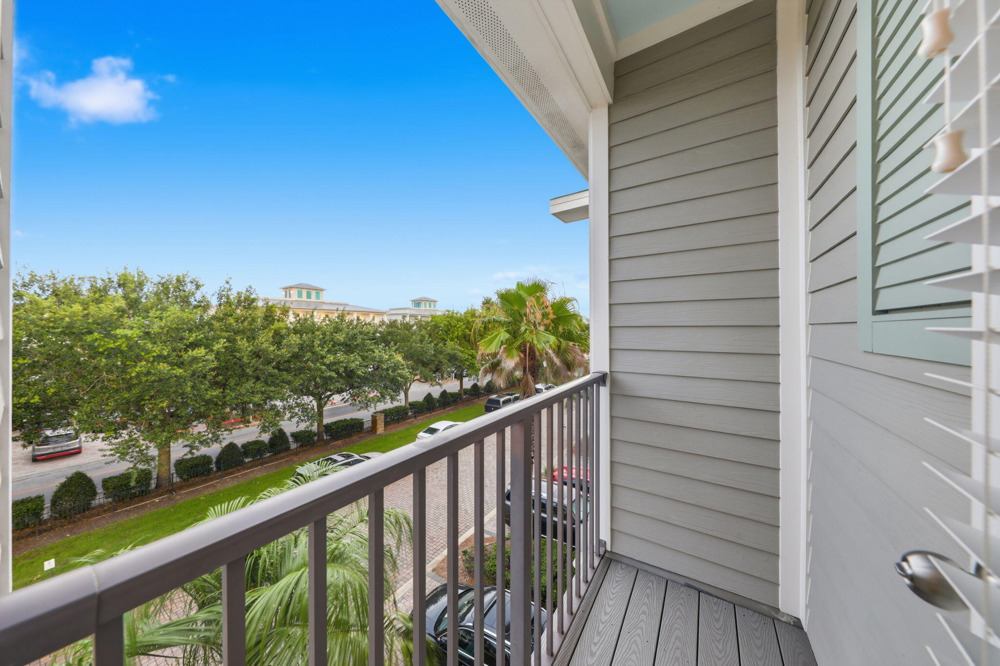 DRIFTWOOD DRIVE TOWNHOMES - Residential