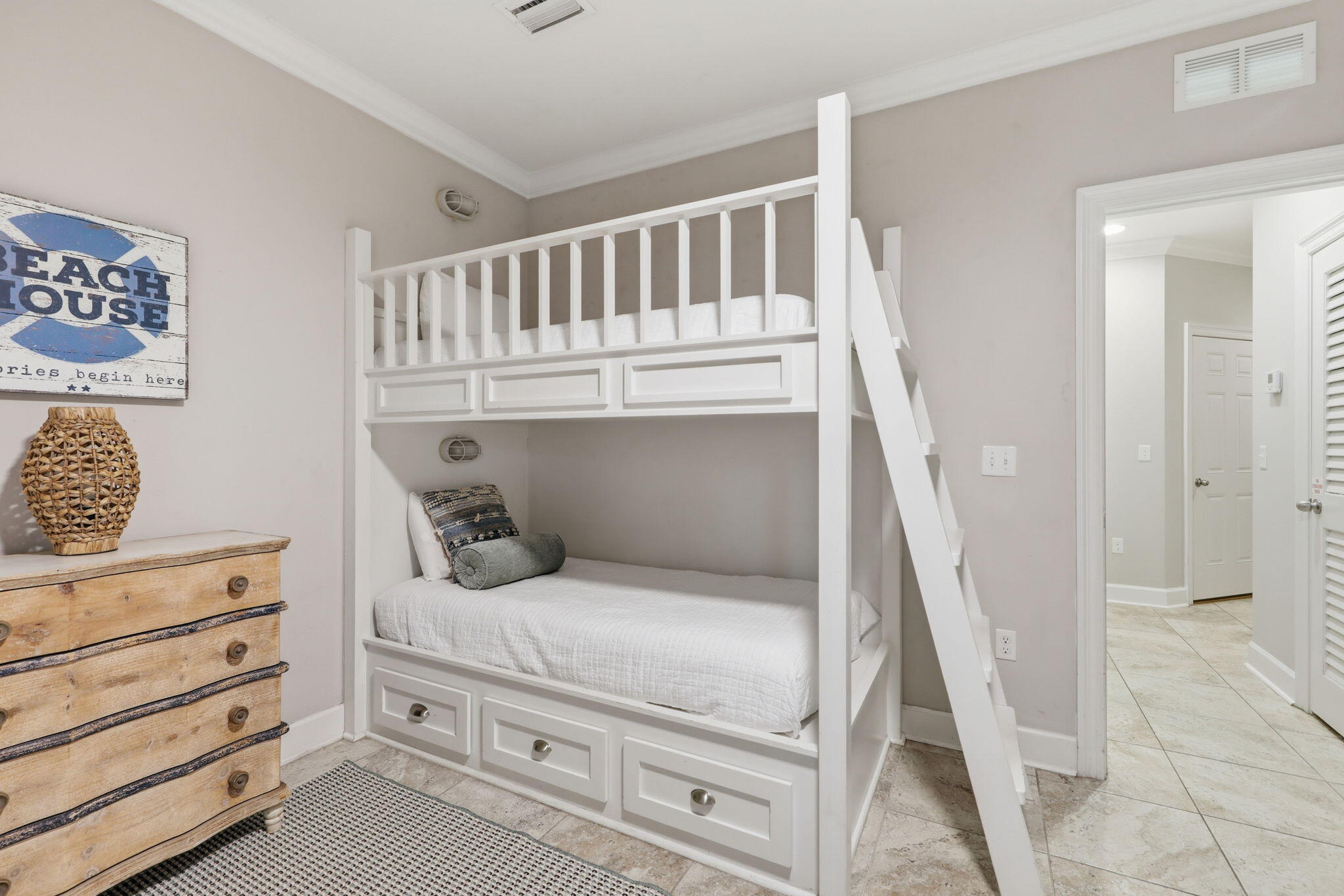 DRIFTWOOD DRIVE TOWNHOMES - Residential