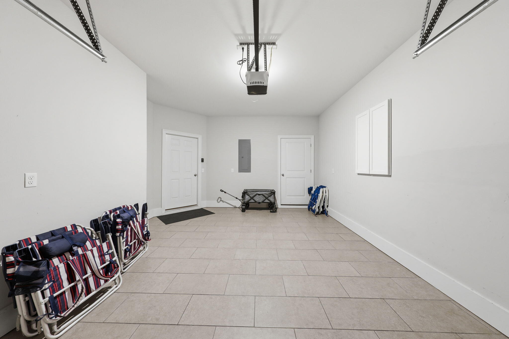 DRIFTWOOD DRIVE TOWNHOMES - Residential